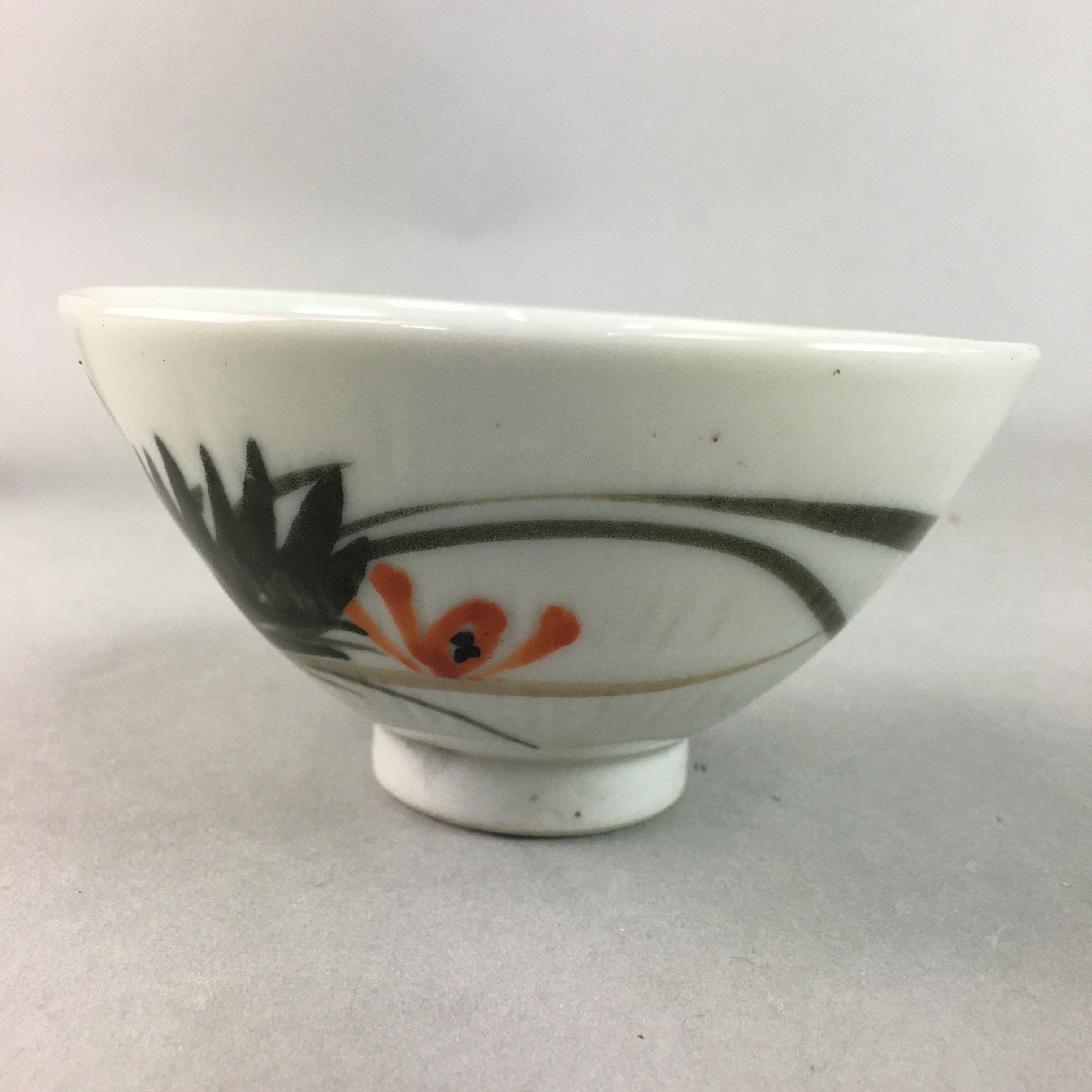 Japanese Porcelain Rice Bowl Vtg Chawan Red Black Flower Leaf PP235