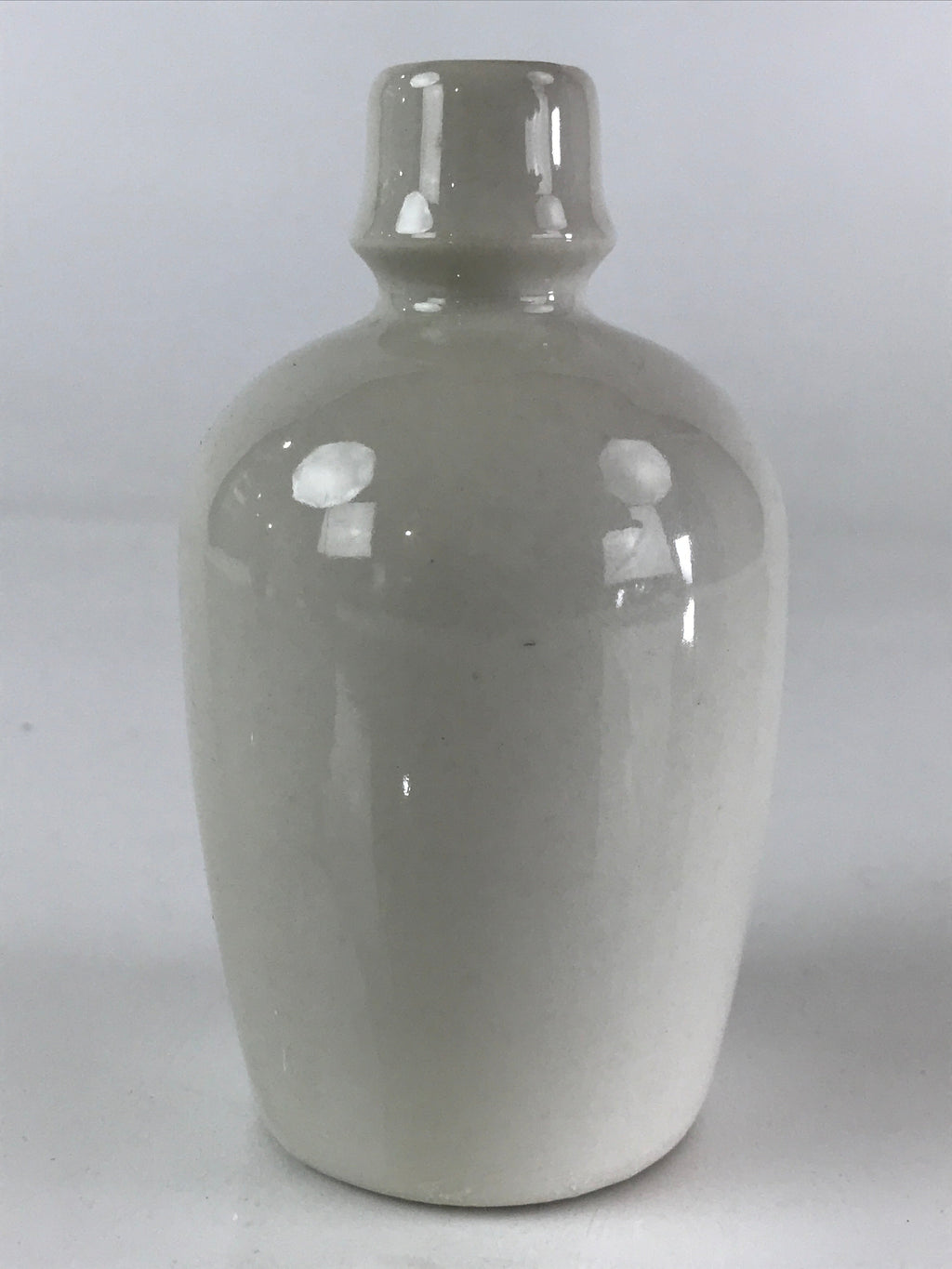 Japanese Porcelain Sake Bottle Pottery Naked Kimono Woman Tokkuri White TS468