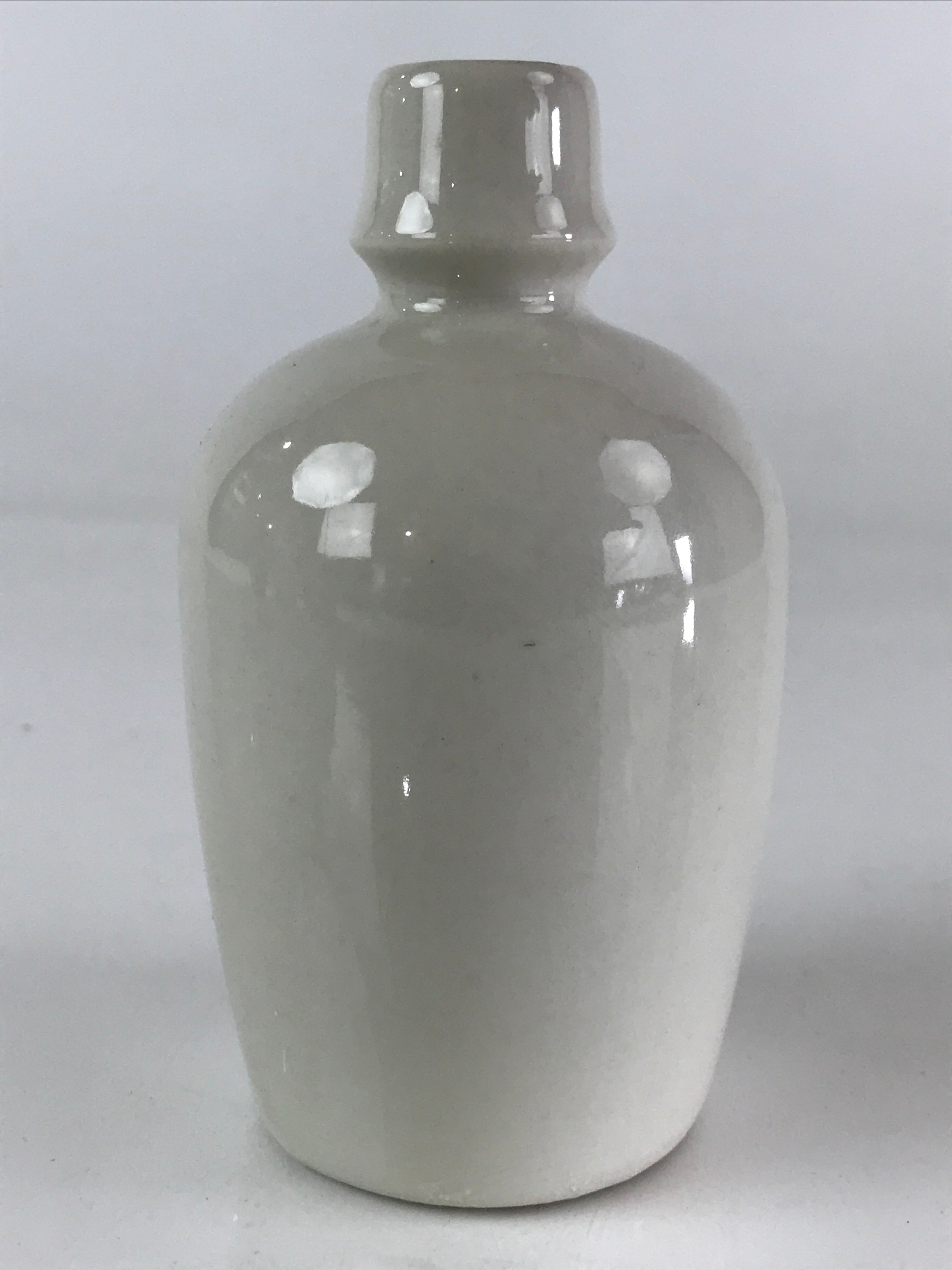 Japanese Porcelain Sake Bottle Pottery Naked Kimono Woman Tokkuri White TS468