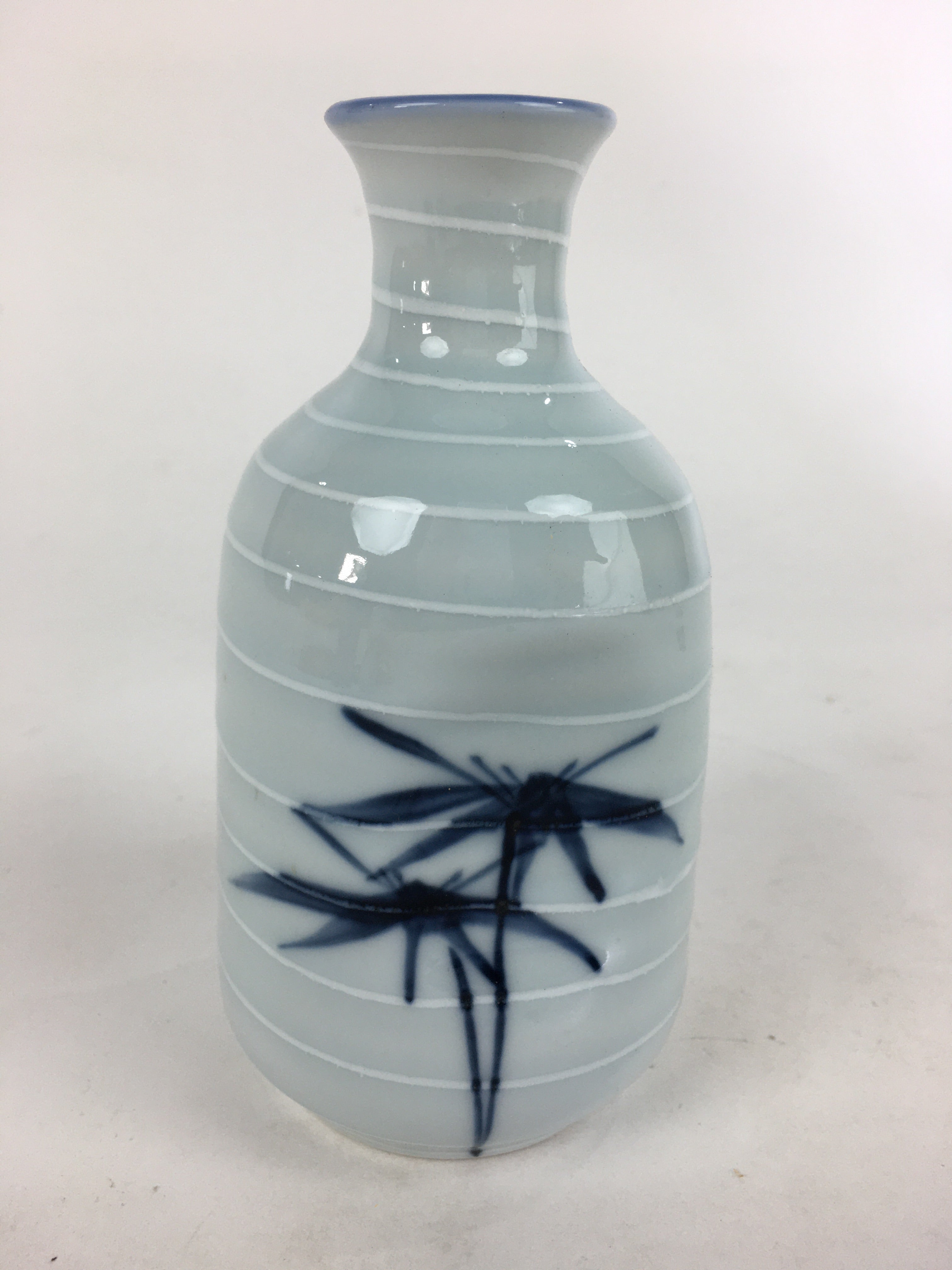 Japanese Porcelain Sake Bottle Vtg Blue Bamboo Dimple Design Tokkuri TS358