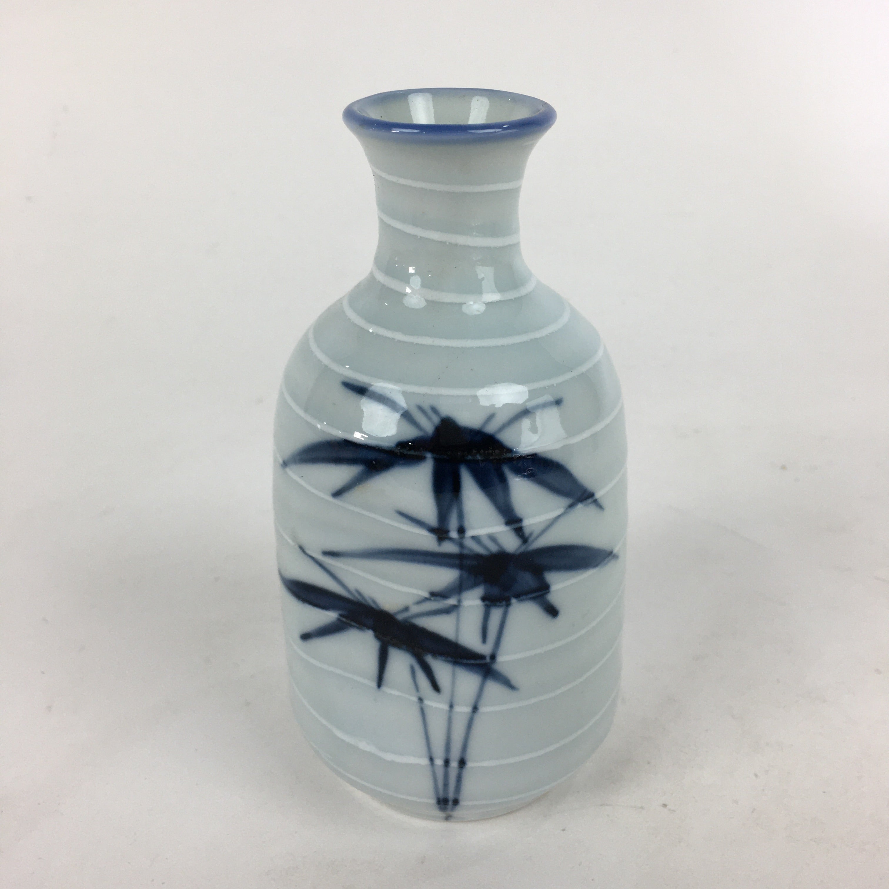 Japanese Porcelain Sake Bottle Vtg Blue Bamboo Dimple Design Tokkuri TS358