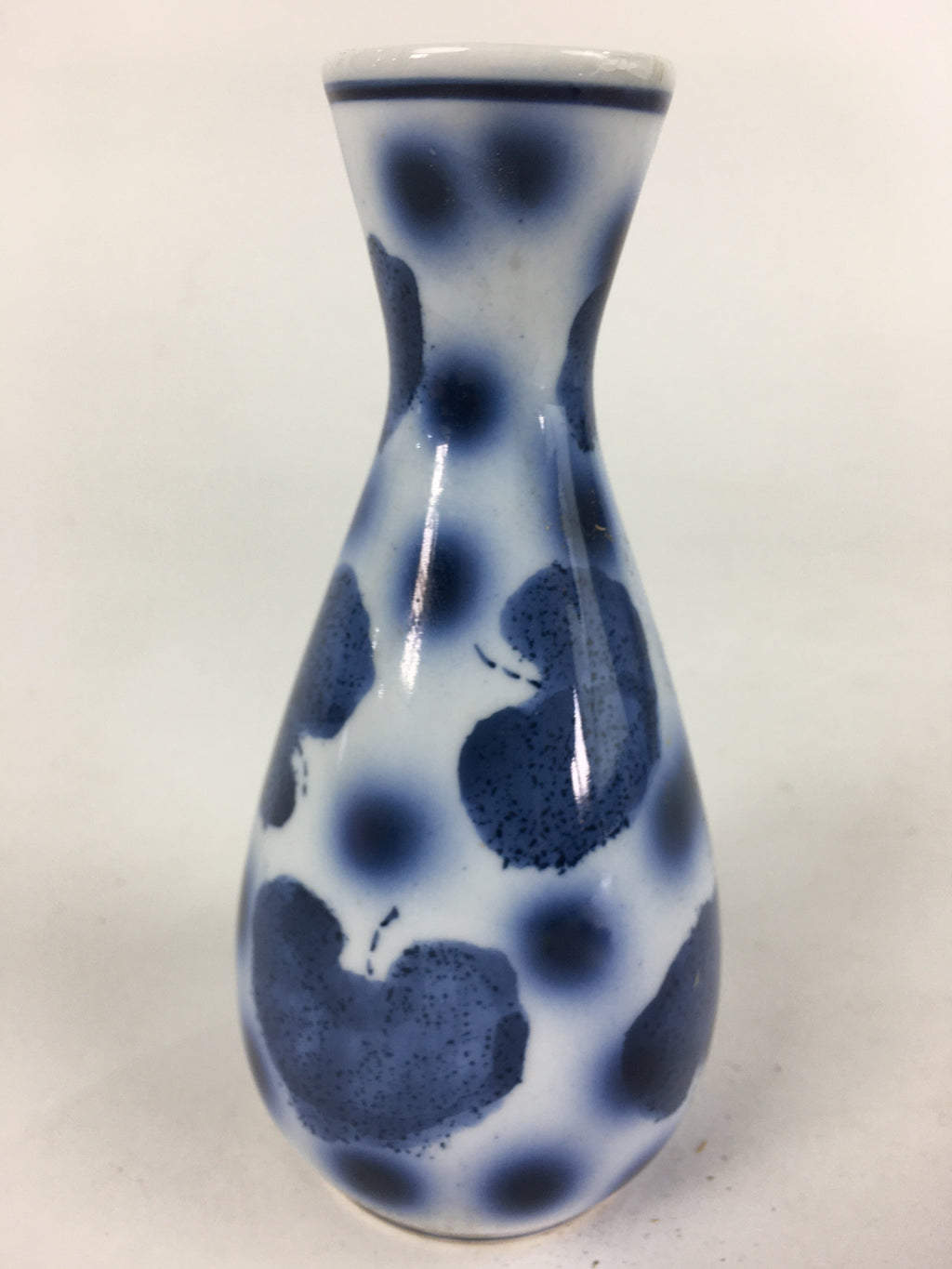 Japanese Porcelain Sake Bottle Vtg Blue Leaf Pattern Design Tokkuri TS384