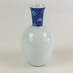 Japanese Porcelain Sake Bottle Vtg Blue Sometsuke Flower Tokkuri White TS431