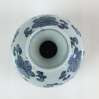 Japanese Porcelain Sake Bottle Vtg Blue Sometsuke Flower Tokkuri White TS434