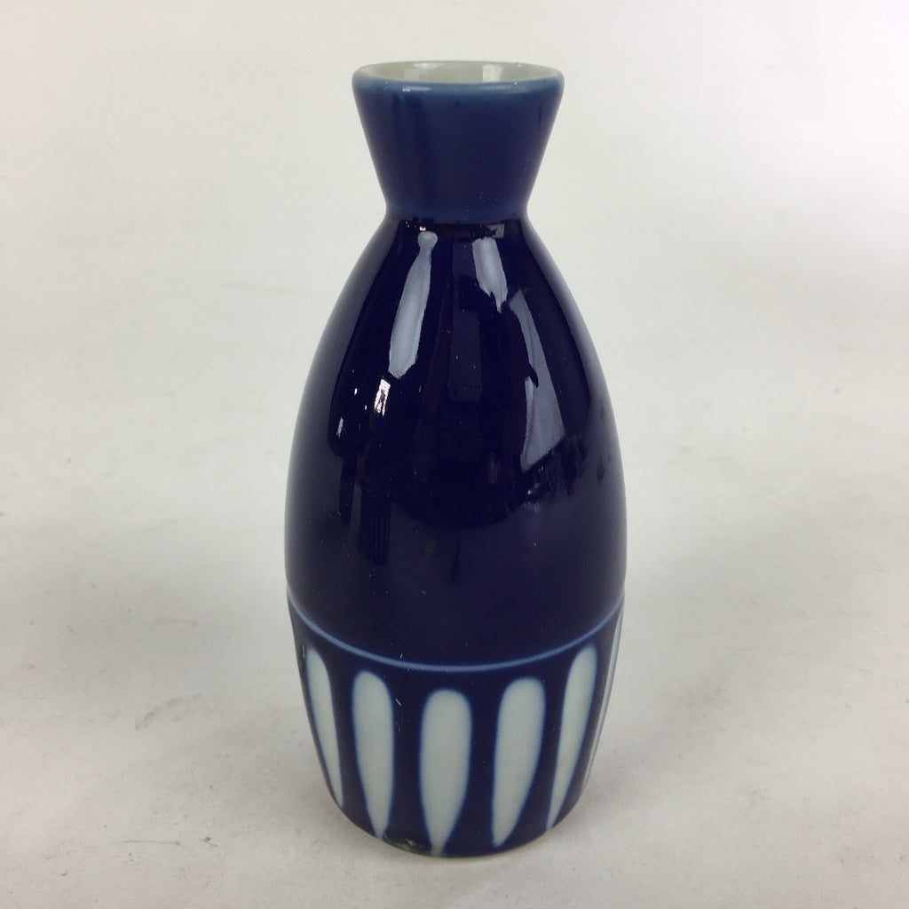 Japanese Porcelain Sake Bottle Vtg Blue White Shinogi Design Tokkuri TS353