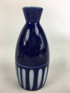 Japanese Porcelain Sake Bottle Vtg Blue White Shinogi Design Tokkuri TS354