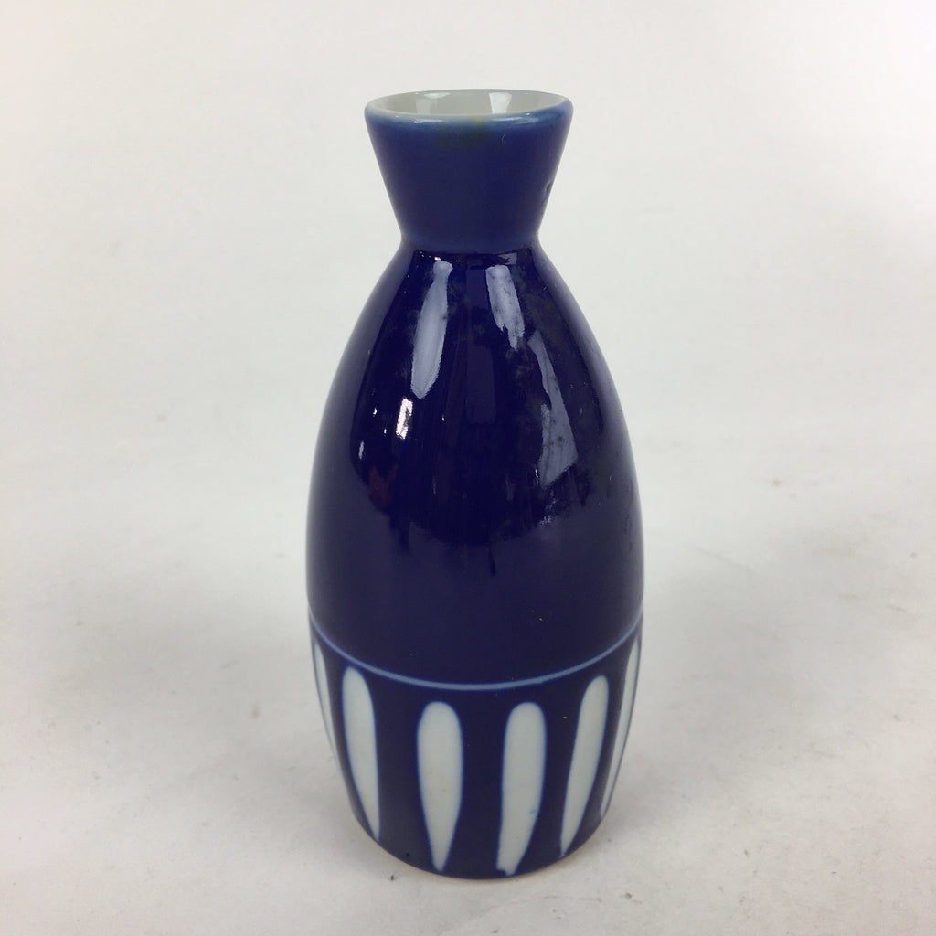 Japanese Porcelain Sake Bottle Vtg Blue White Shinogi Design Tokkuri TS356