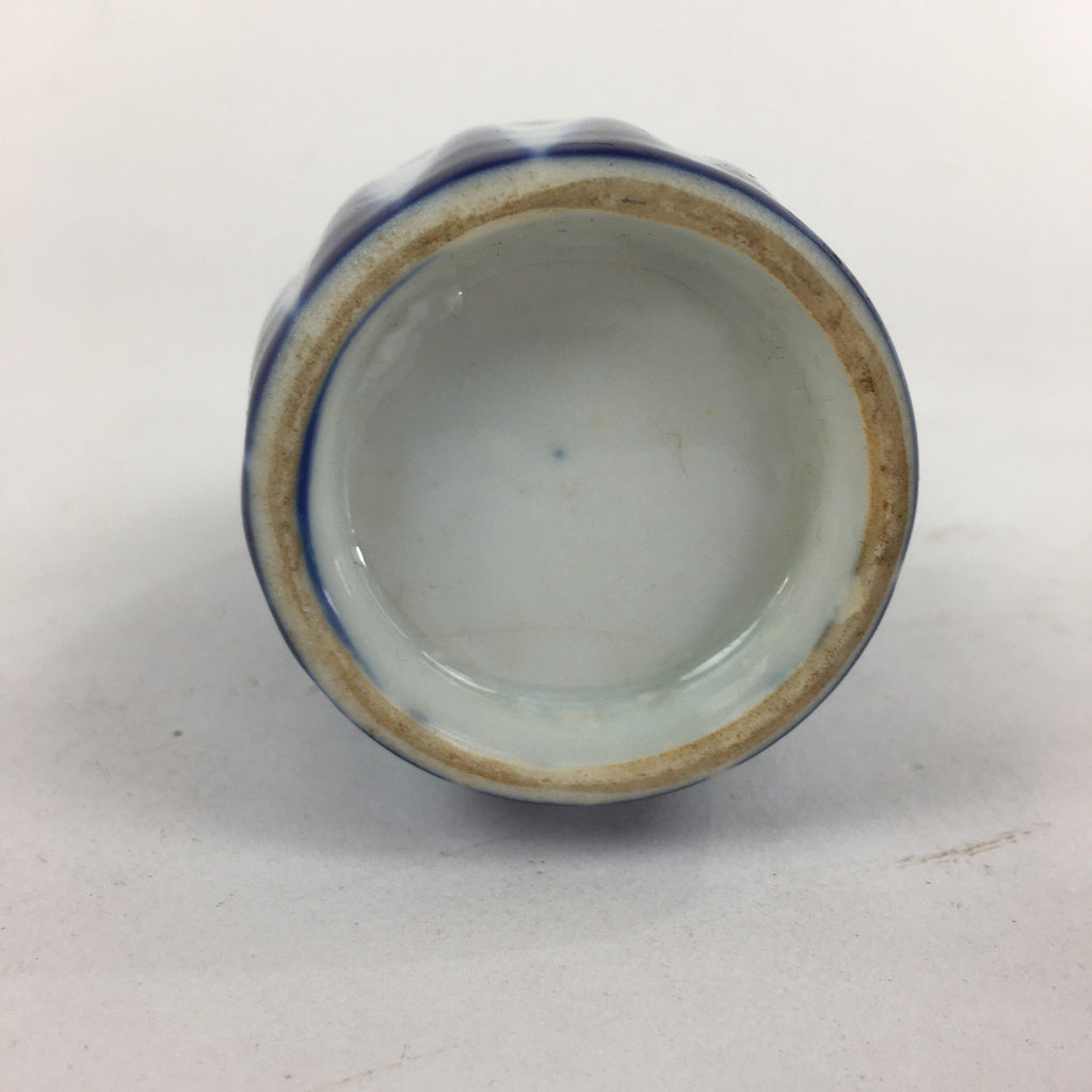 Japanese Porcelain Sake Bottle Vtg Blue White Shinogi Design Tokkuri TS357