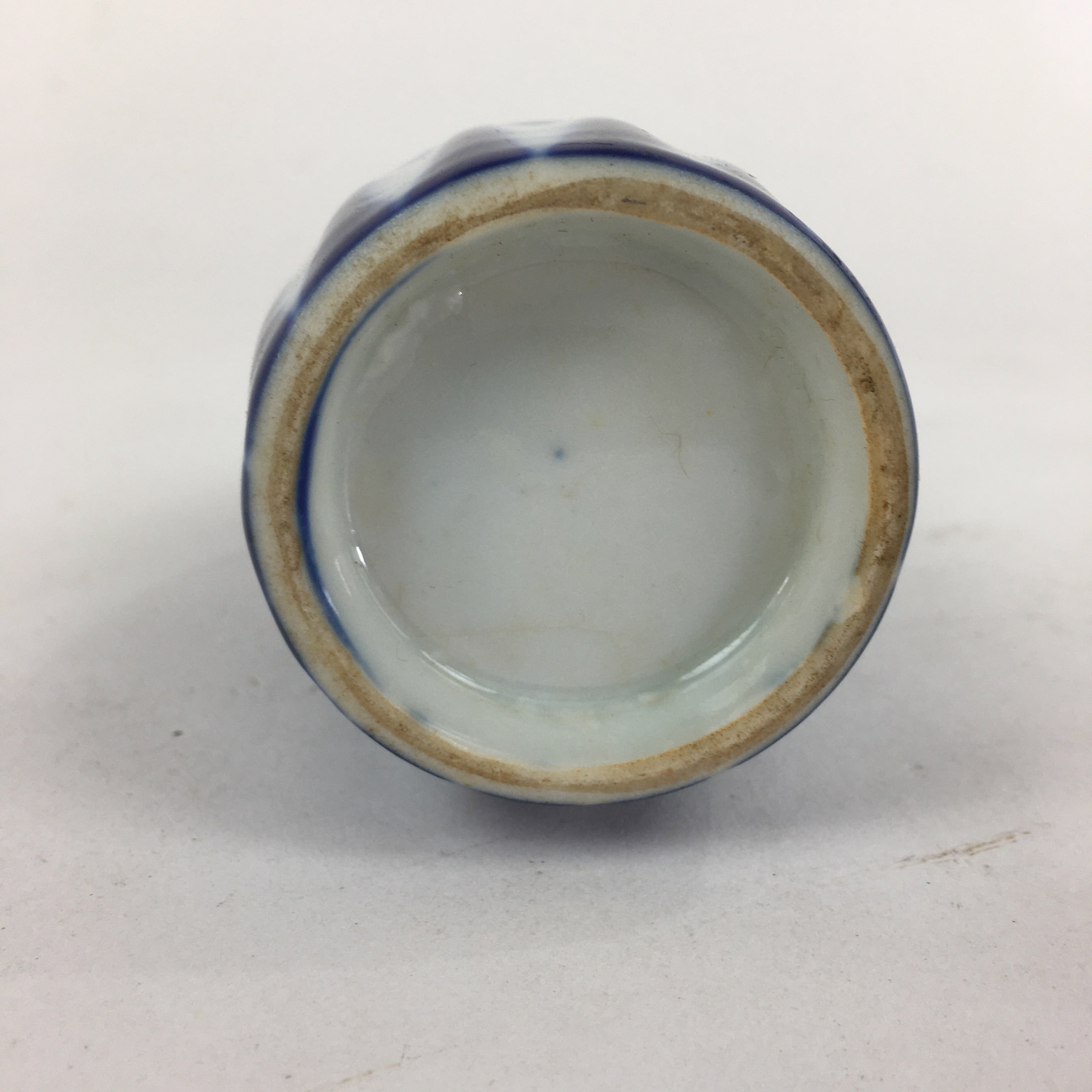 Japanese Porcelain Sake Bottle Vtg Blue White Shinogi Design Tokkuri TS357