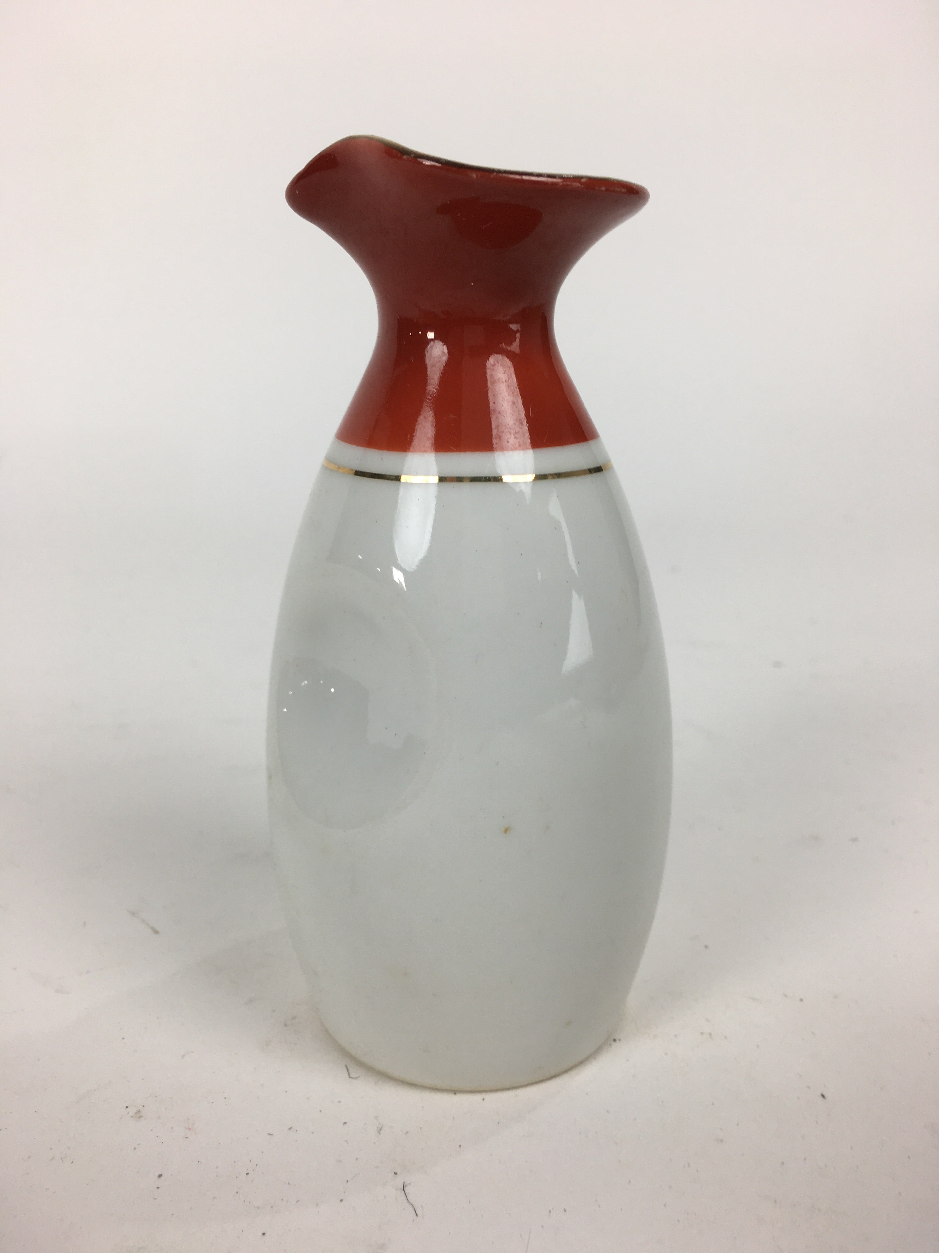 Japanese Porcelain Sake Bottle Vtg Dimple Red Spout White Tokkuri TS330