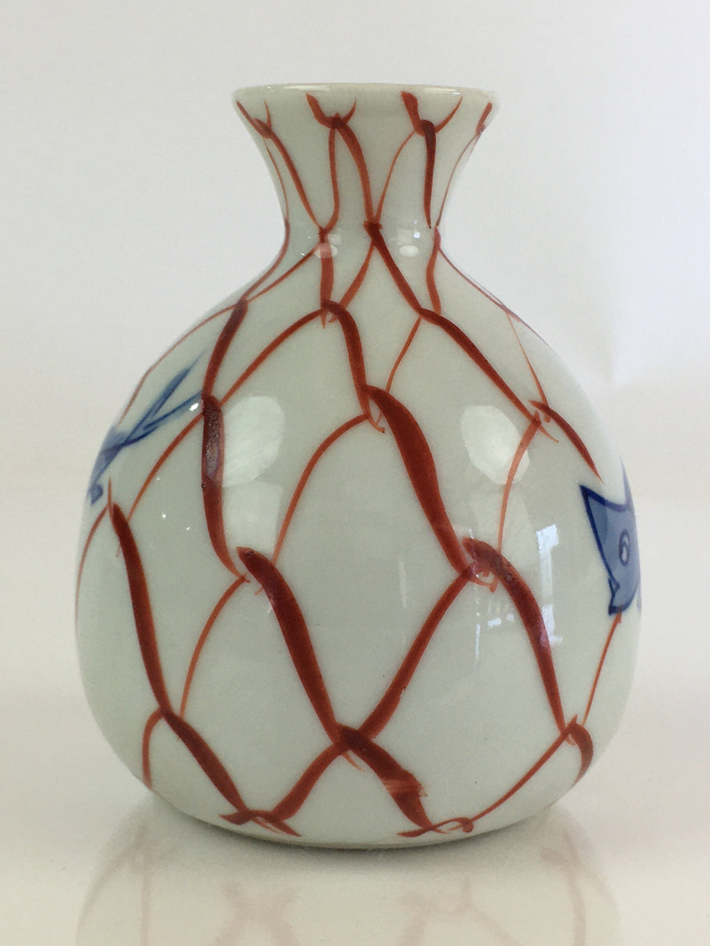 Japanese Porcelain Sake Bottle Vtg Hand Painted Fish Tokkuri White TS433