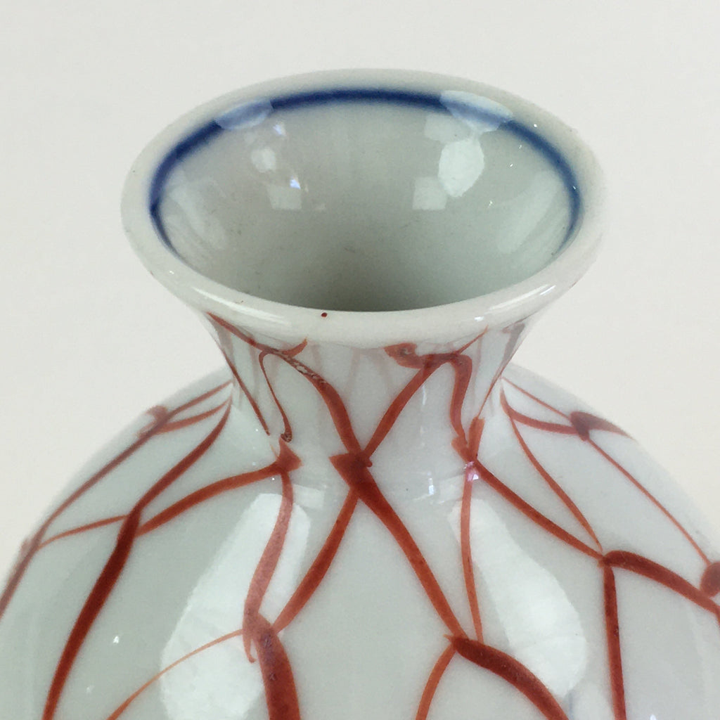 Japanese Porcelain Sake Bottle Vtg Hand Painted Fish Tokkuri White TS433