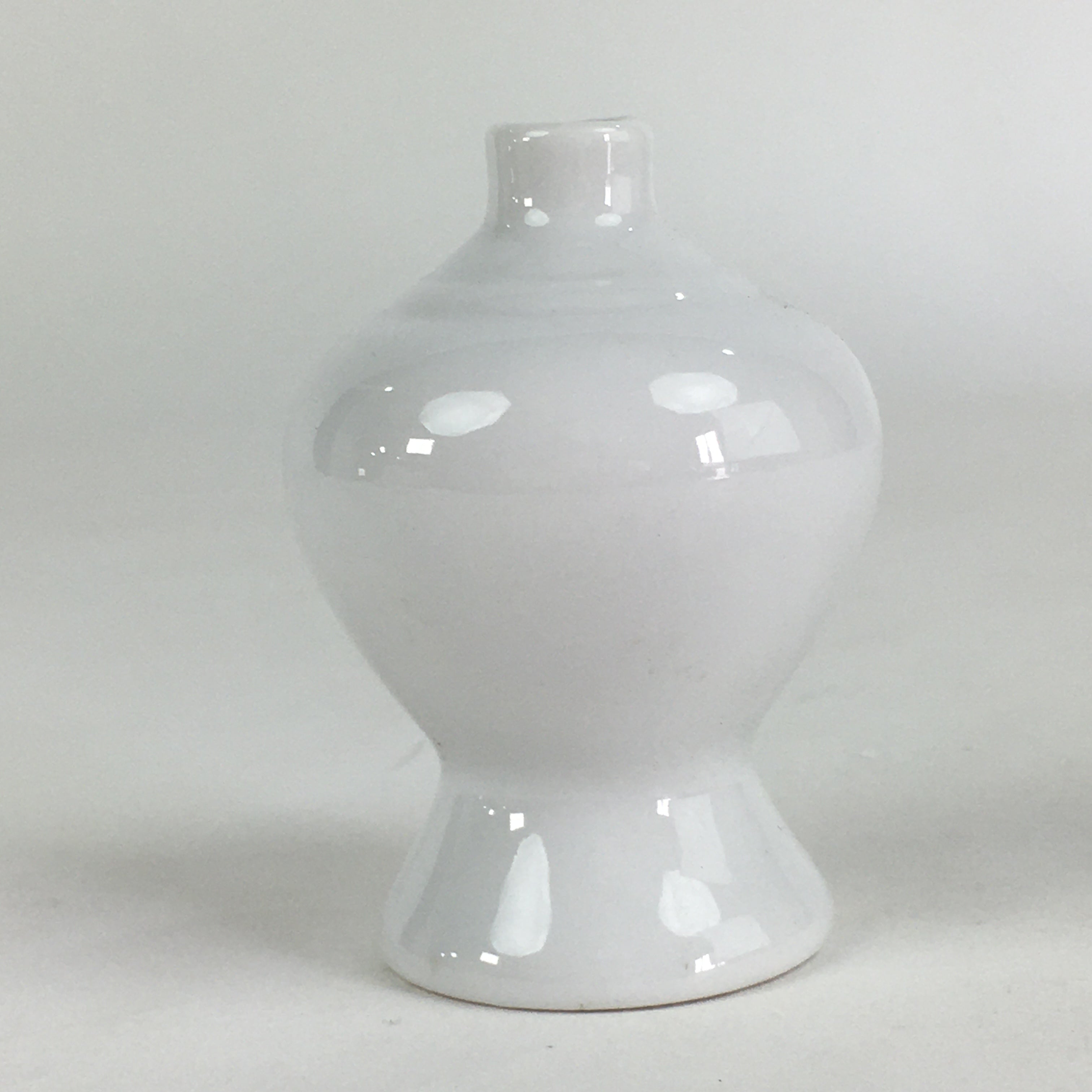Japanese Porcelain Sake Bottle Vtg Kamidana Shinto Shrine Tokkuri White TS400