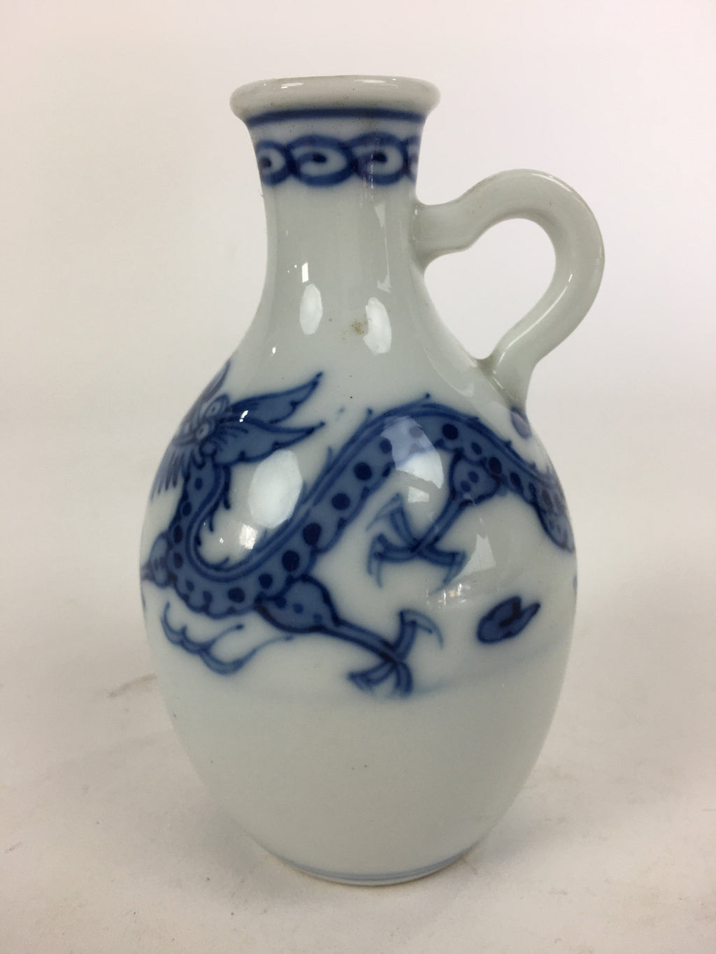 Japanese Porcelain Sake Bottle Vtg Sometsuke Blue Dragon White Tokkuri TS323