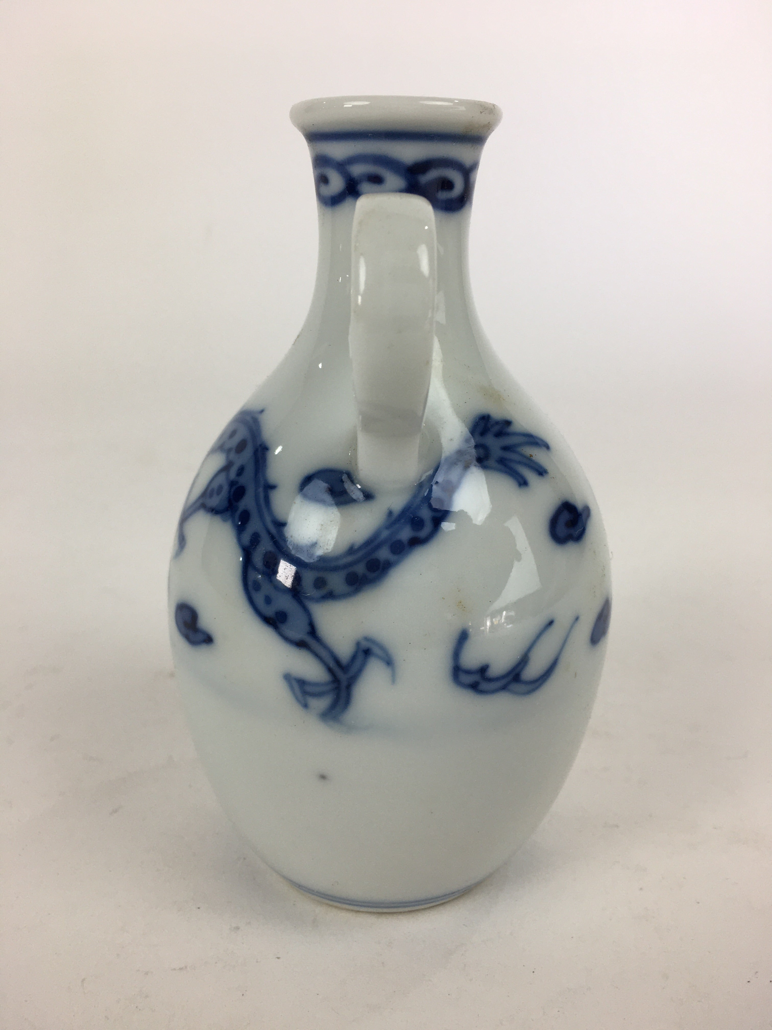 Japanese Porcelain Sake Bottle Vtg Sometsuke Blue Dragon White Tokkuri TS323