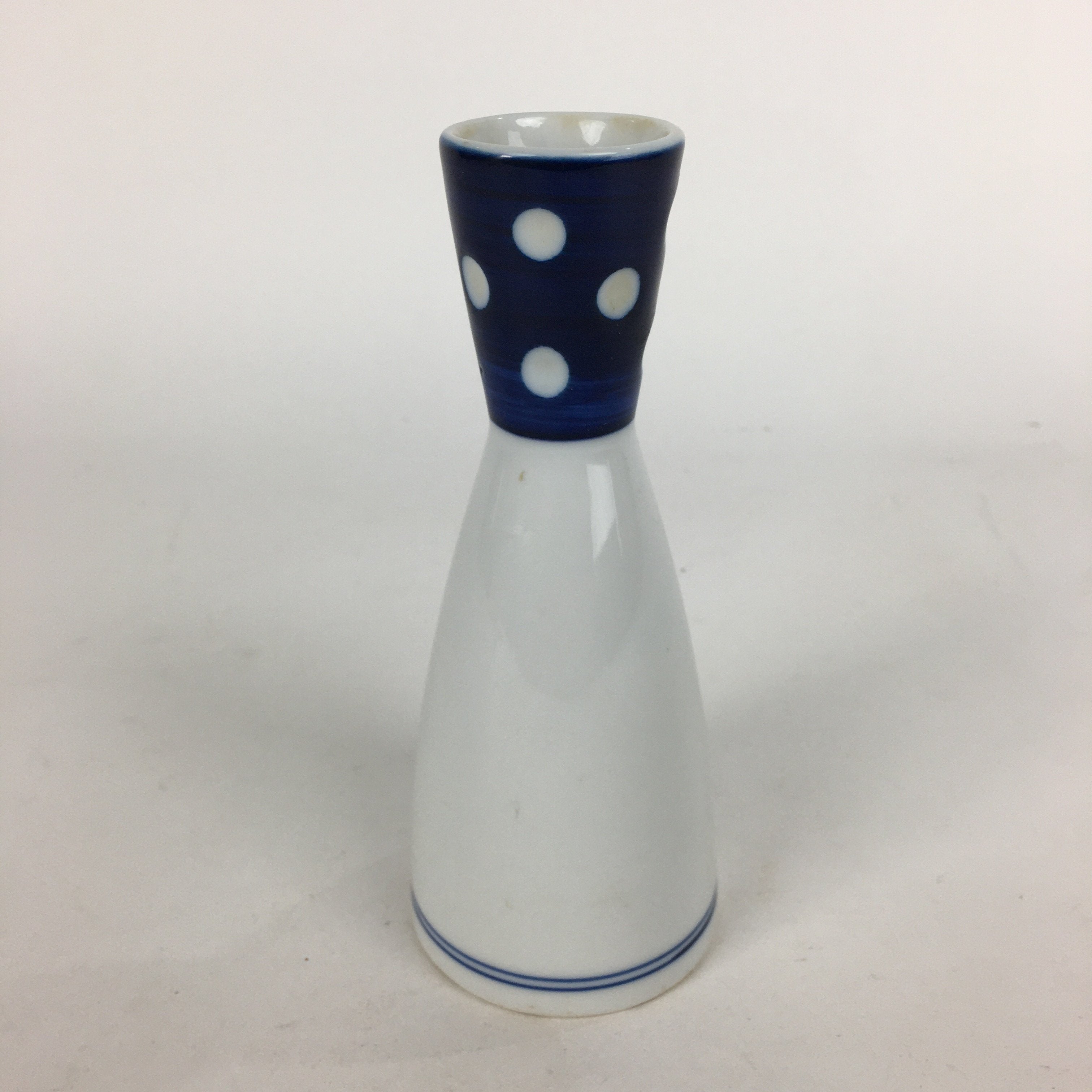 Japanese Porcelain Sake Bottle Vtg Tokkuri 1Gou Size Blue White Dots TS271