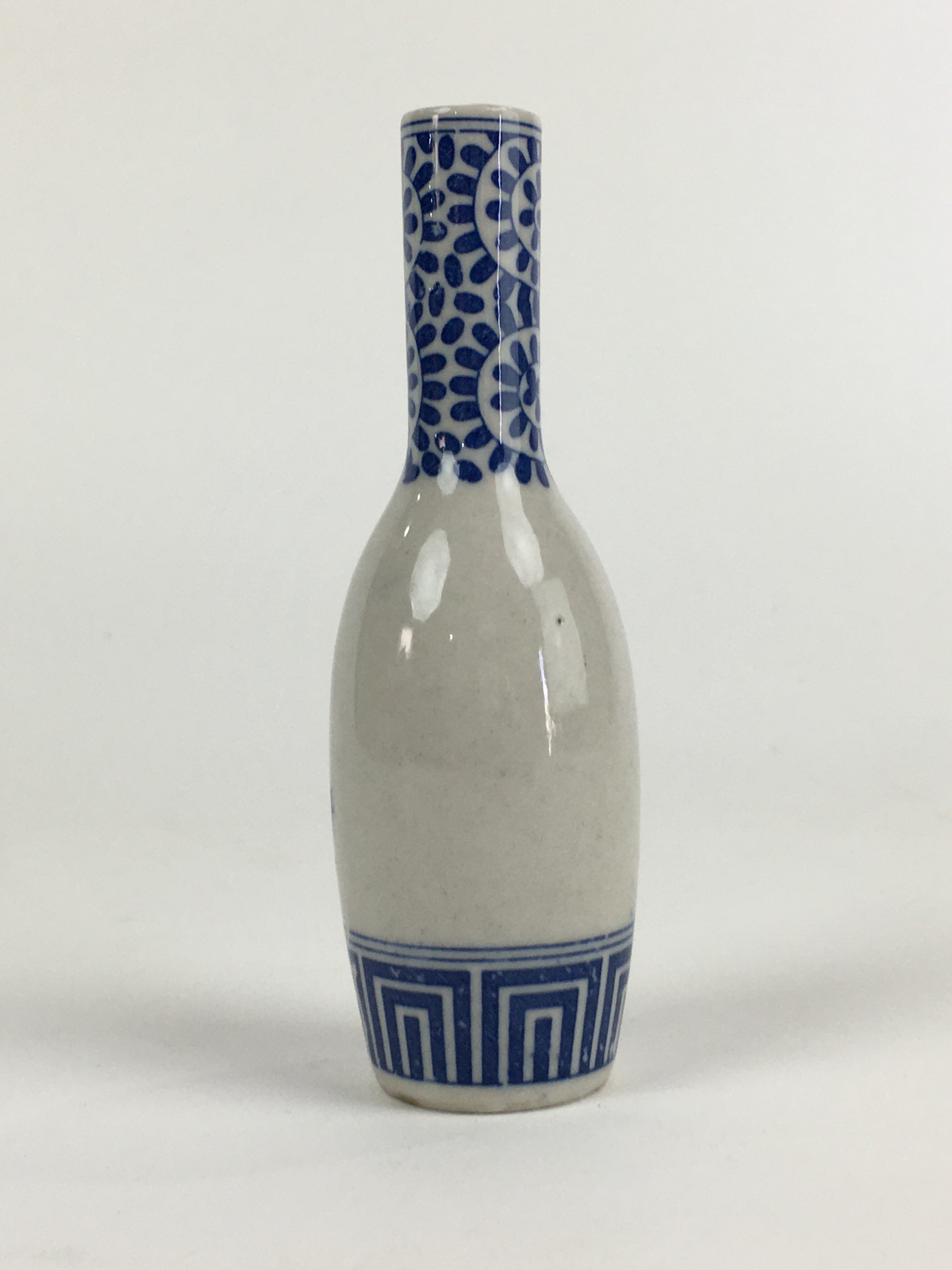Japanese Porcelain Sake Bottle Vtg Tokkuri Blue White Slim Bottle TS401
