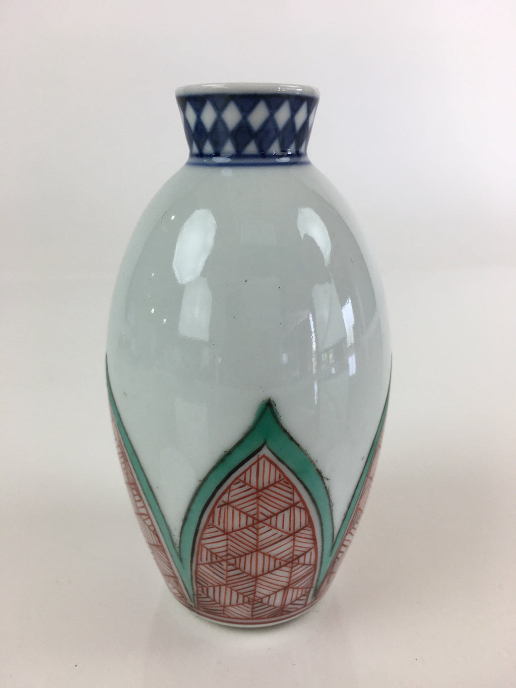 Japanese Porcelain Sake Bottle Vtg Tokkuri White Bottle Red Green Flower TS445