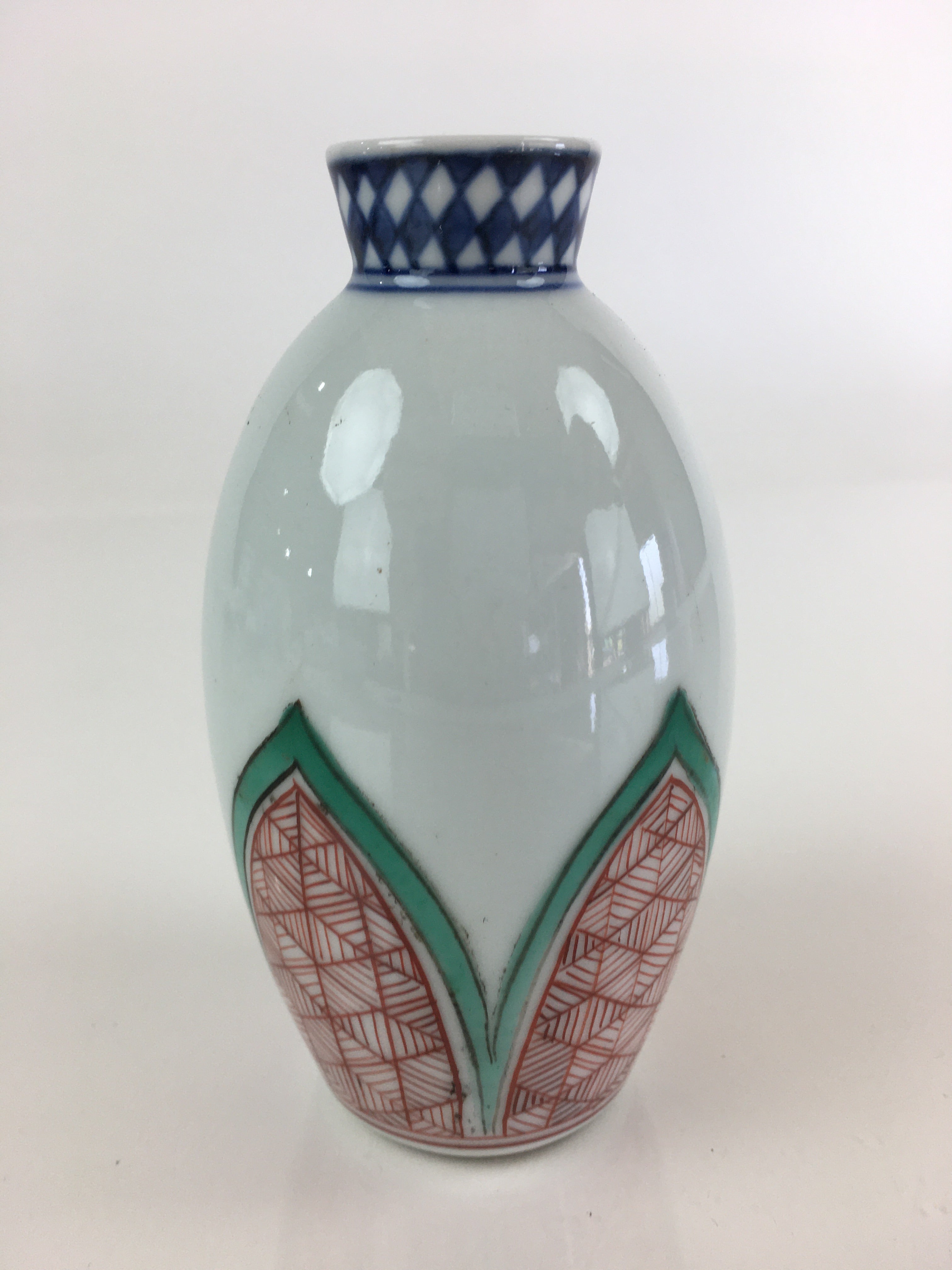 Japanese Porcelain Sake Bottle Vtg Tokkuri White Bottle Red Green Flower TS445