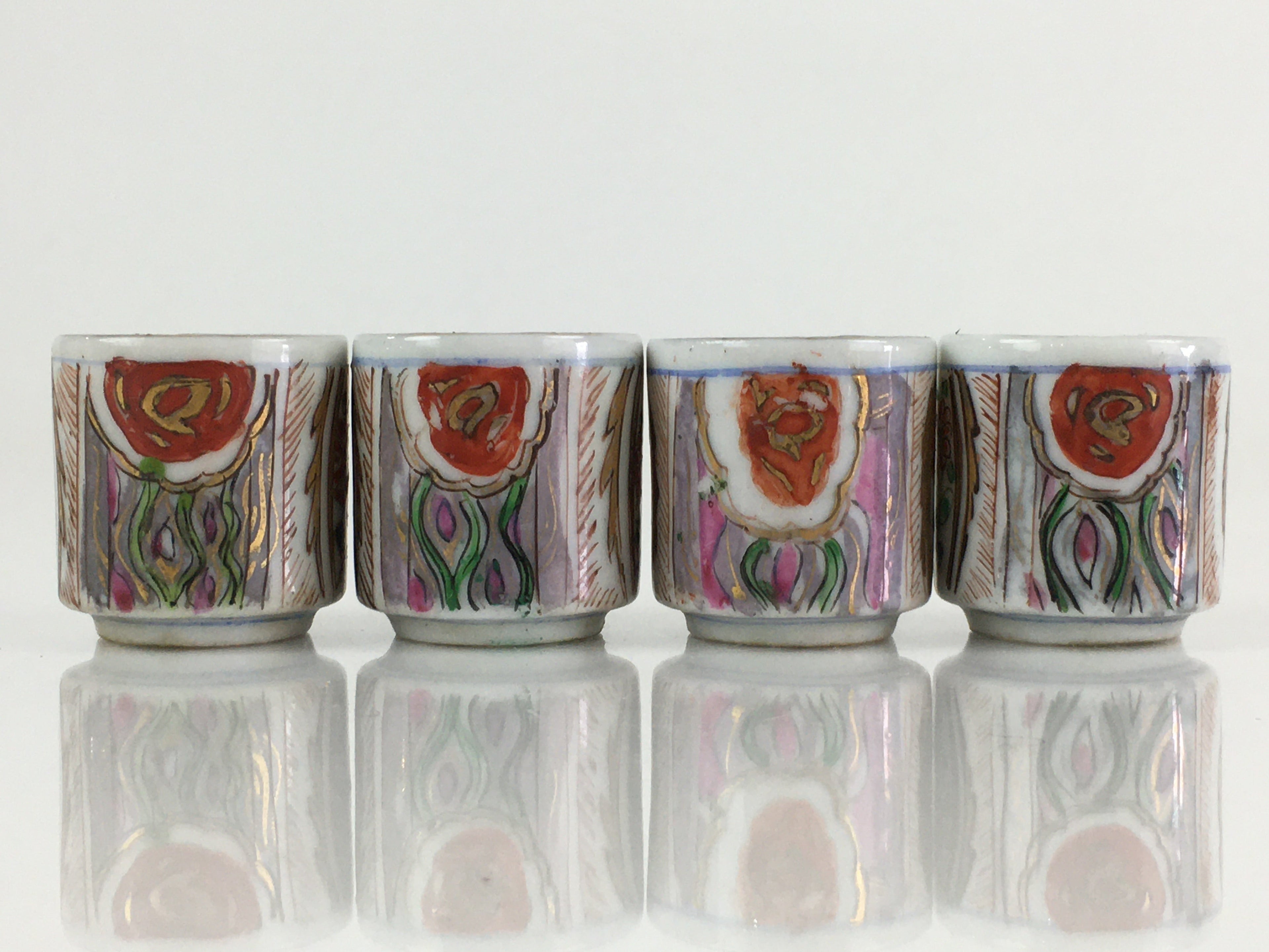 Japanese Porcelain Sake Cup 4pc Set Vtg Sakezuki Ochoko Guinomi PY130