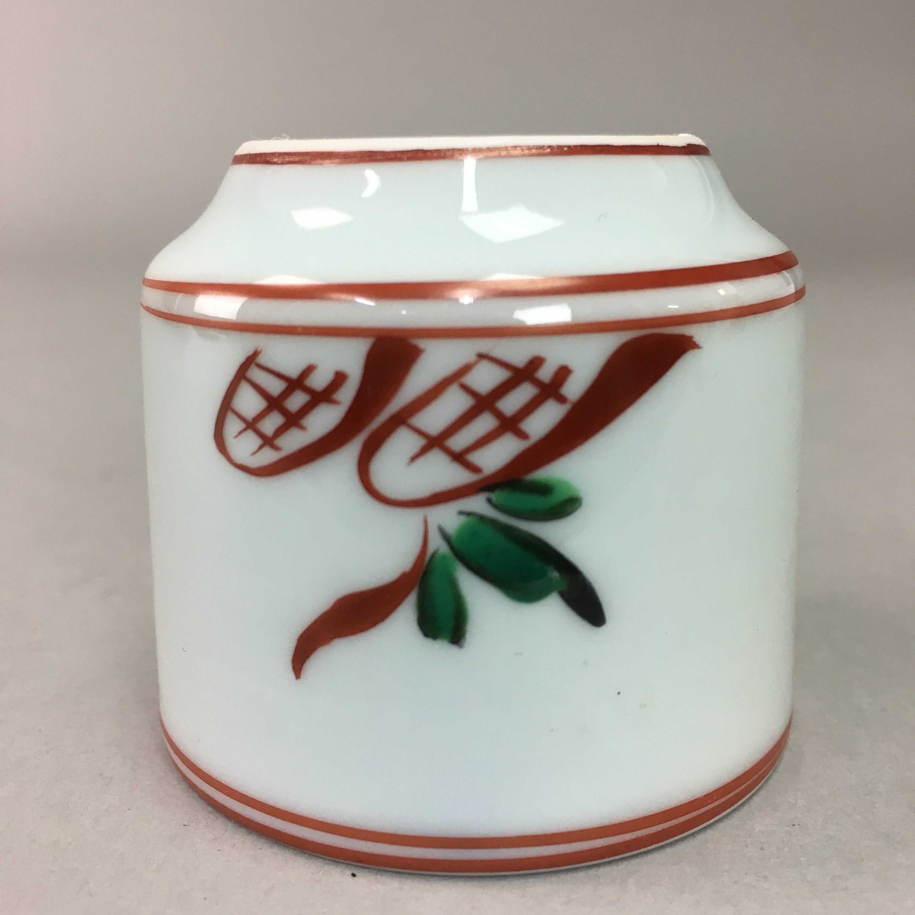 Japanese Porcelain Sake Cup Arita ware Vtg Guinomi Sakazuki Red Painting GU713