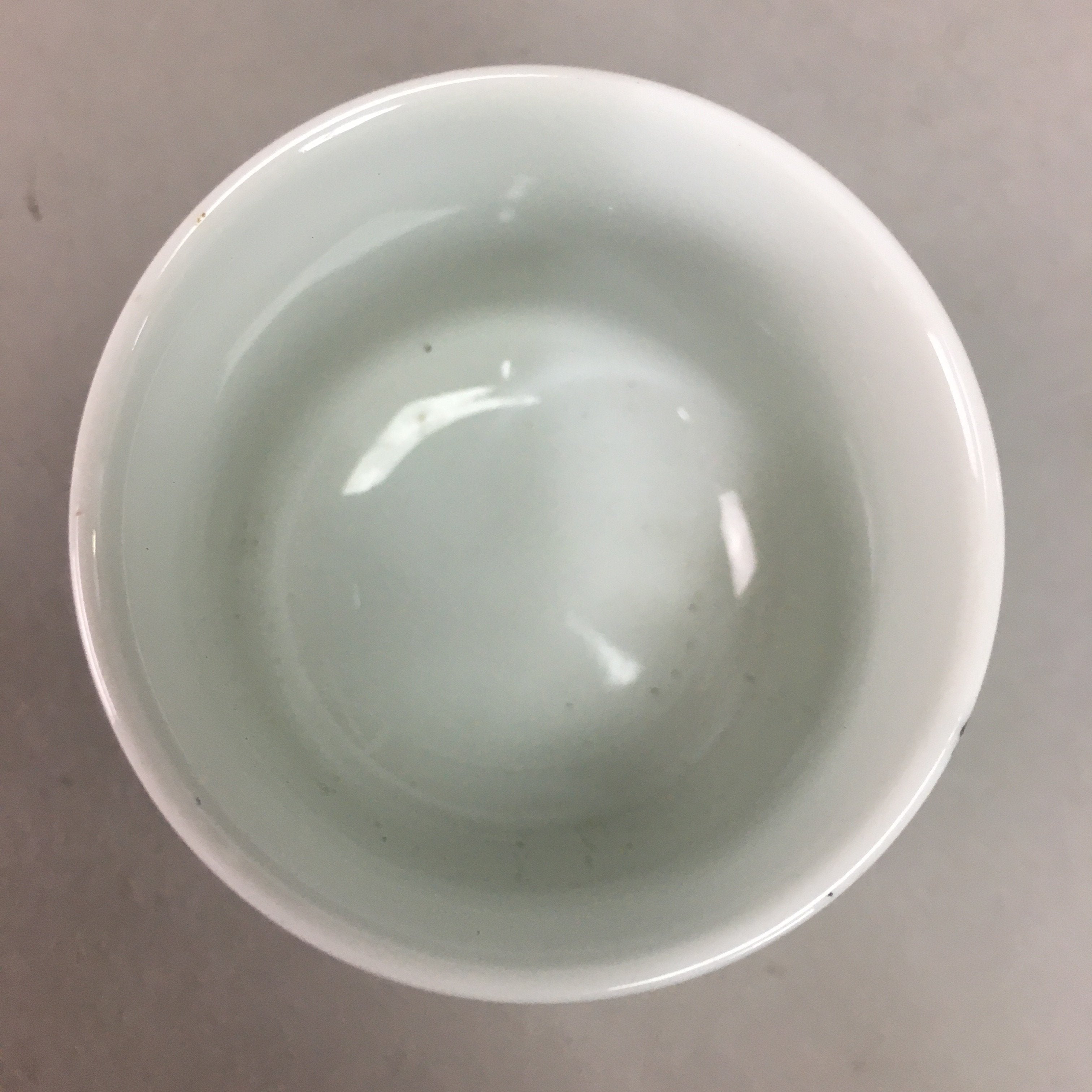 Japanese Porcelain Sake Cup Arita ware Vtg Guinomi Sakazuki Red Painting GU715