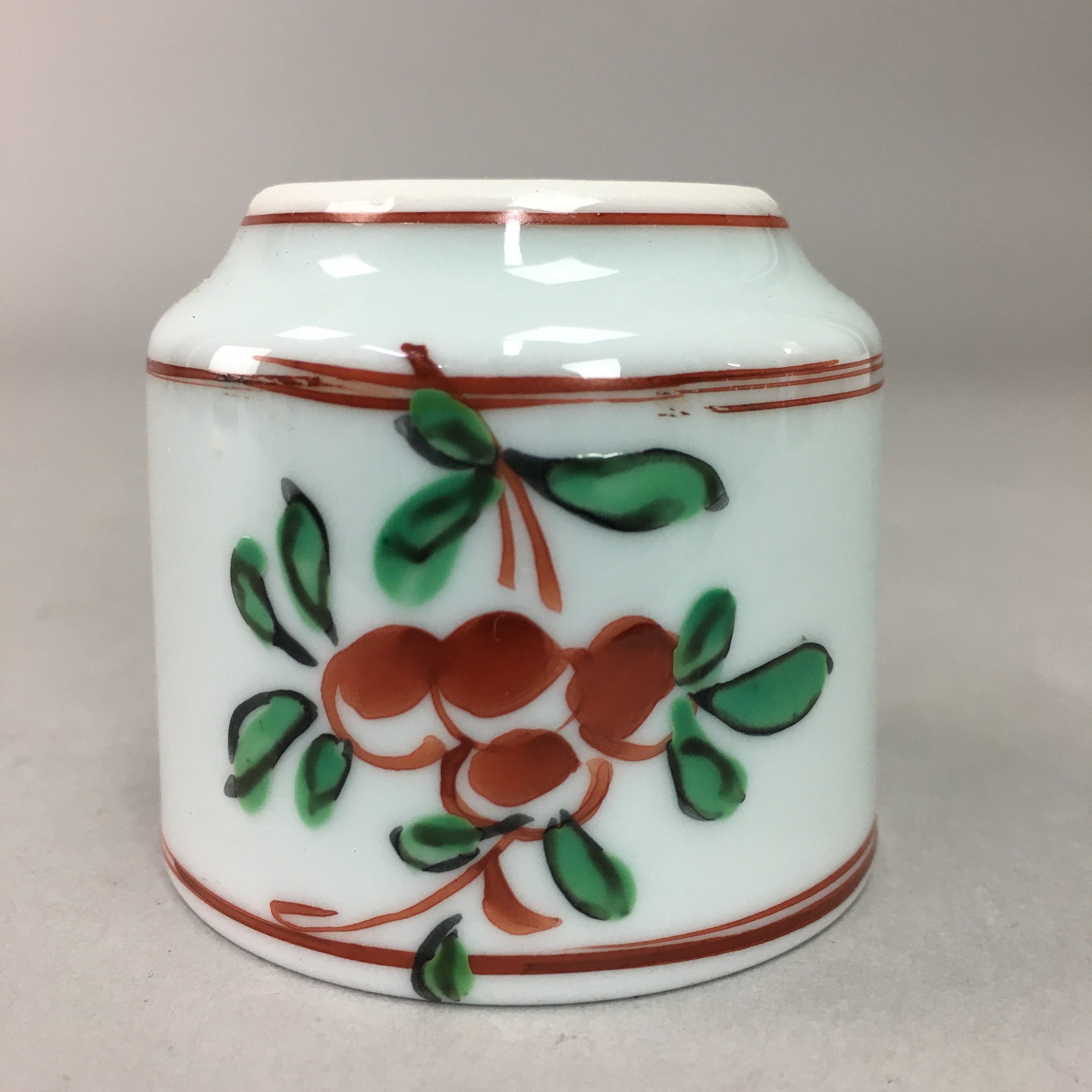 Japanese Porcelain Sake Cup Arita ware Vtg Guinomi Sakazuki Red Painting GU715
