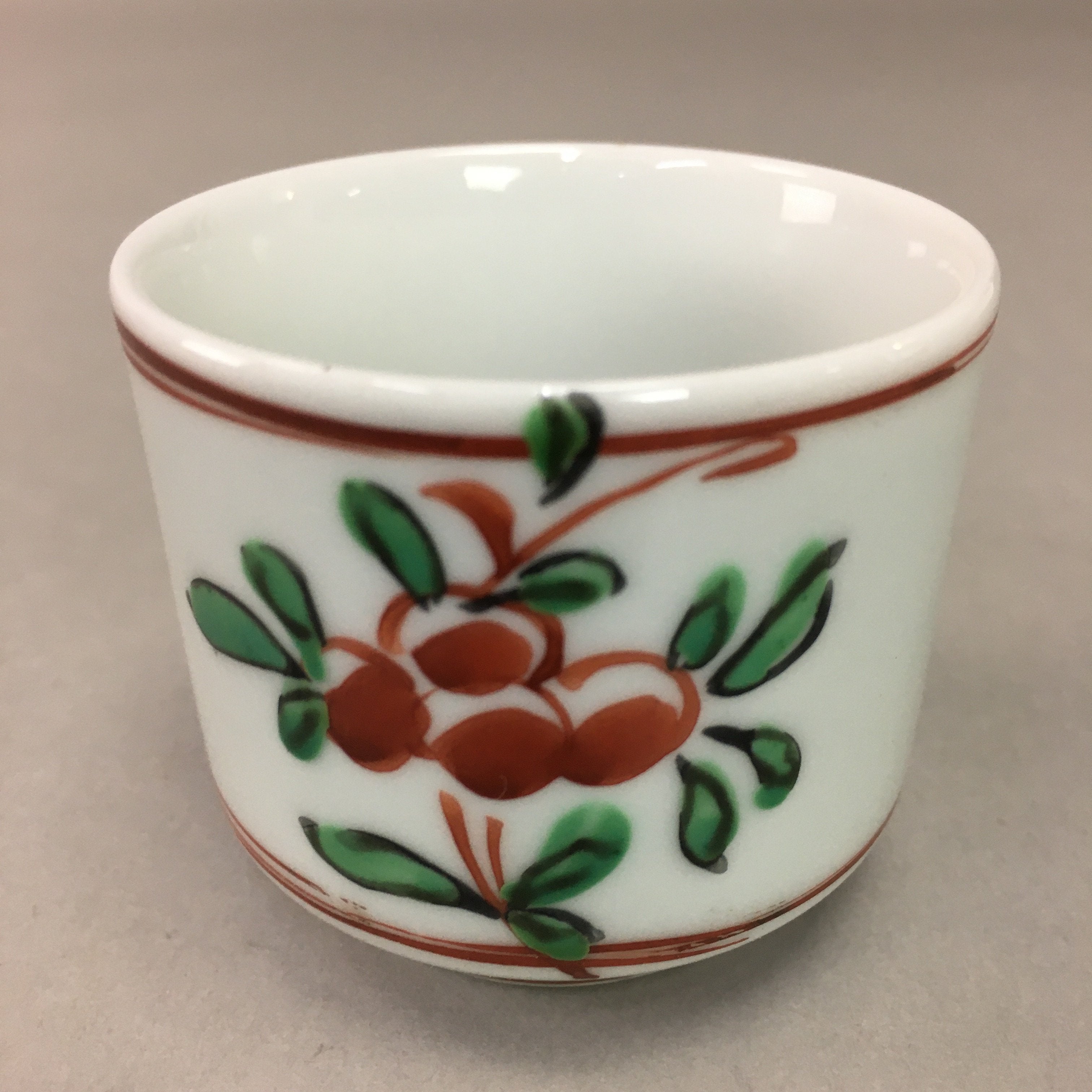 Japanese Porcelain Sake Cup Arita ware Vtg Guinomi Sakazuki Red Painting GU715