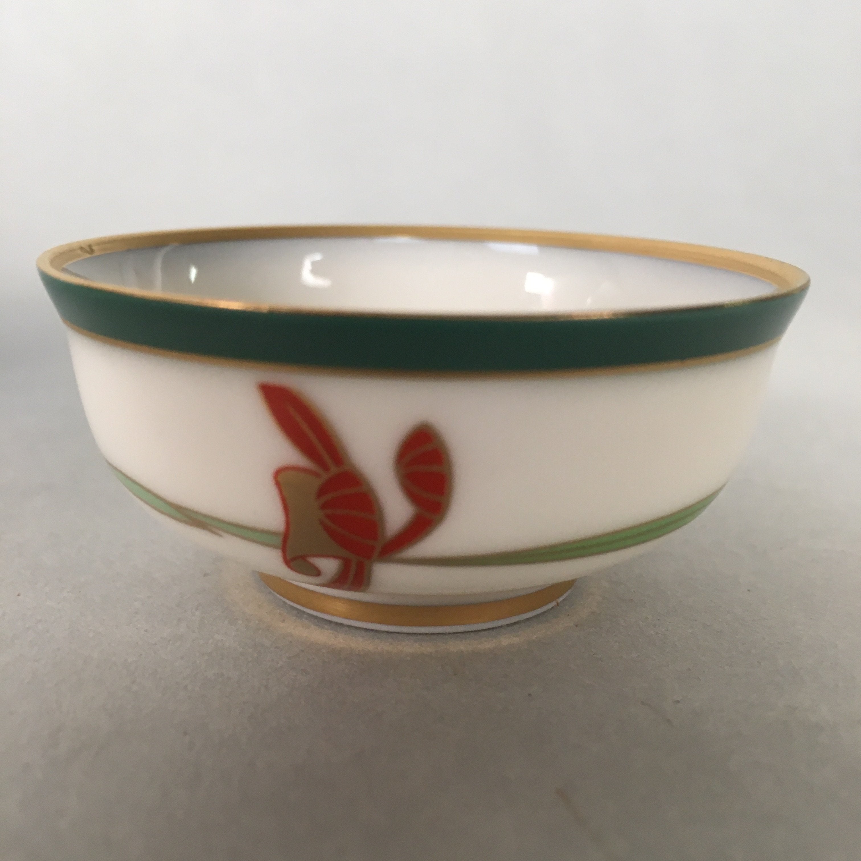 Japanese Porcelain Sake Cup Bottle Set Arita ware Floral Guinomi Tokkuri PX506