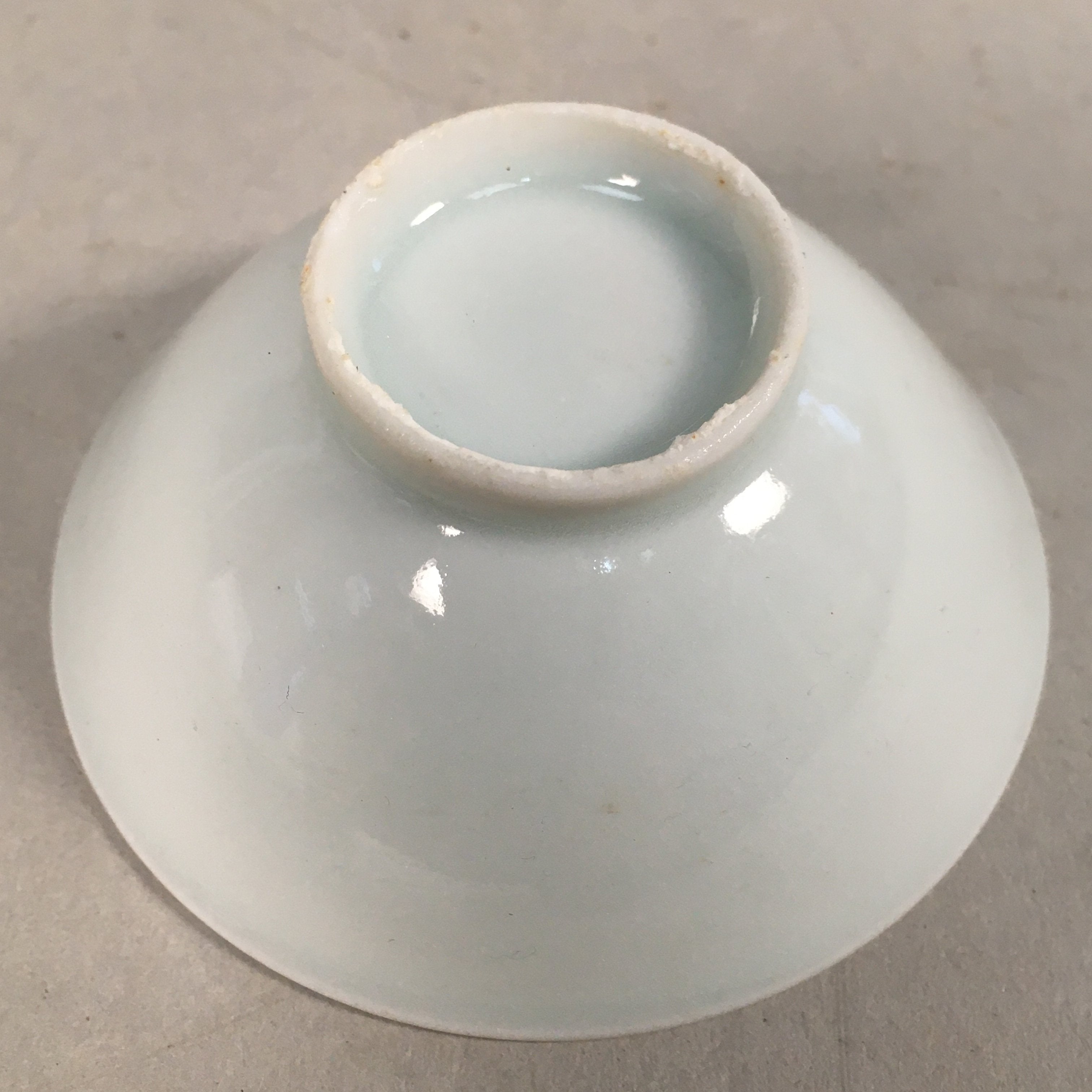 Japanese Porcelain Sake Cup Guinomi Sakazuki Vtg Blue White GU792