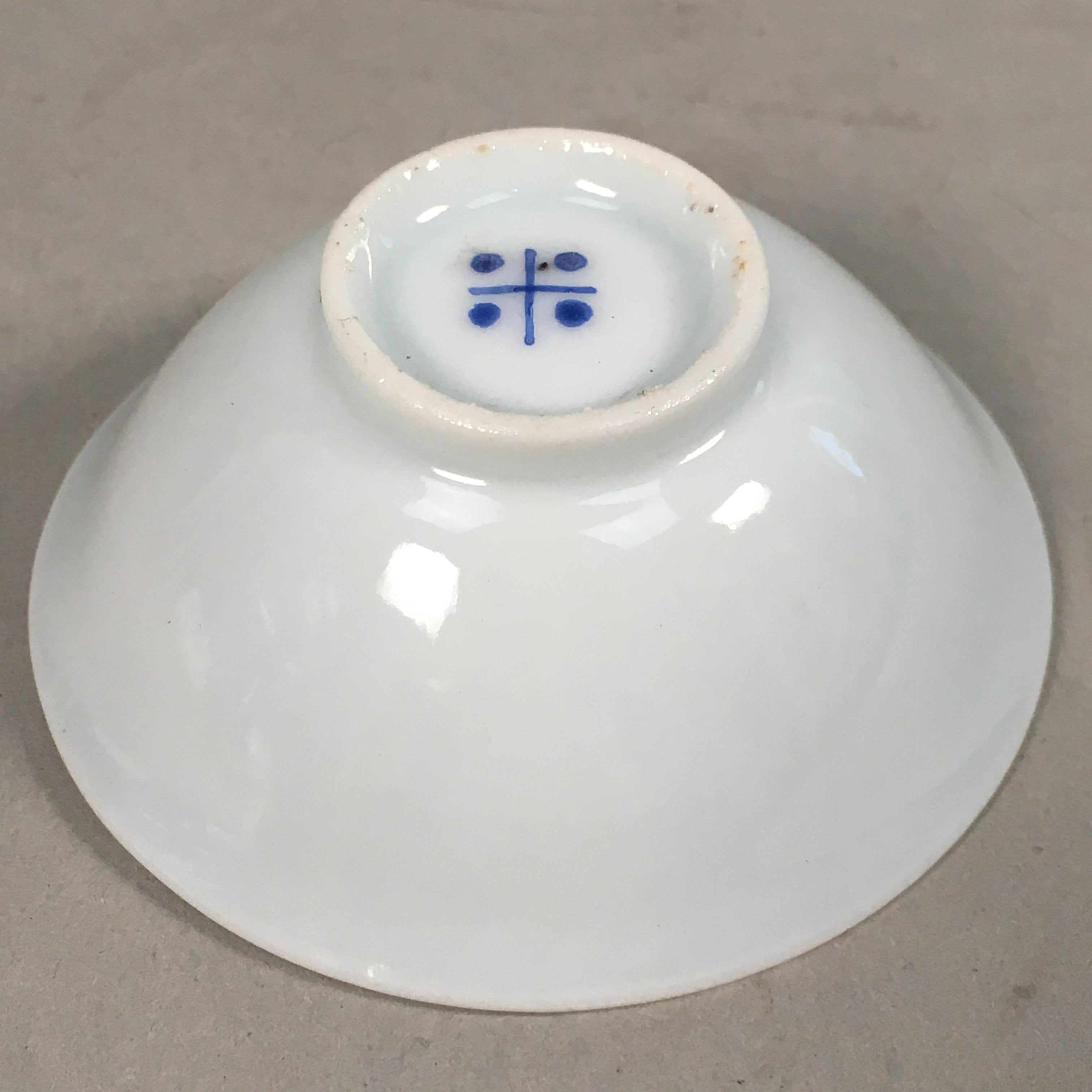 Japanese Porcelain Sake Cup Guinomi Sakazuki Vtg Blue White GU794
