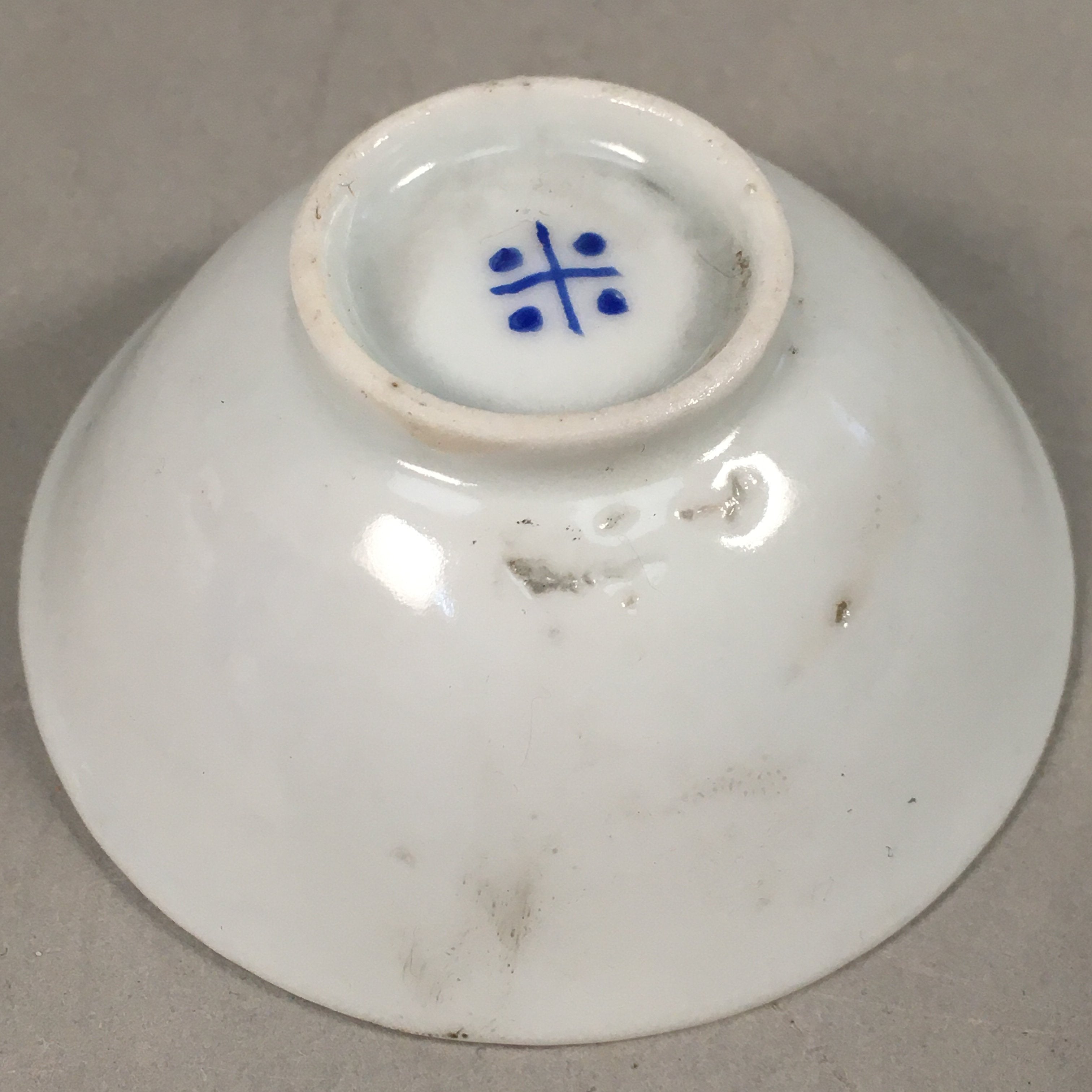 Japanese Porcelain Sake Cup Guinomi Sakazuki Vtg Blue White GU803