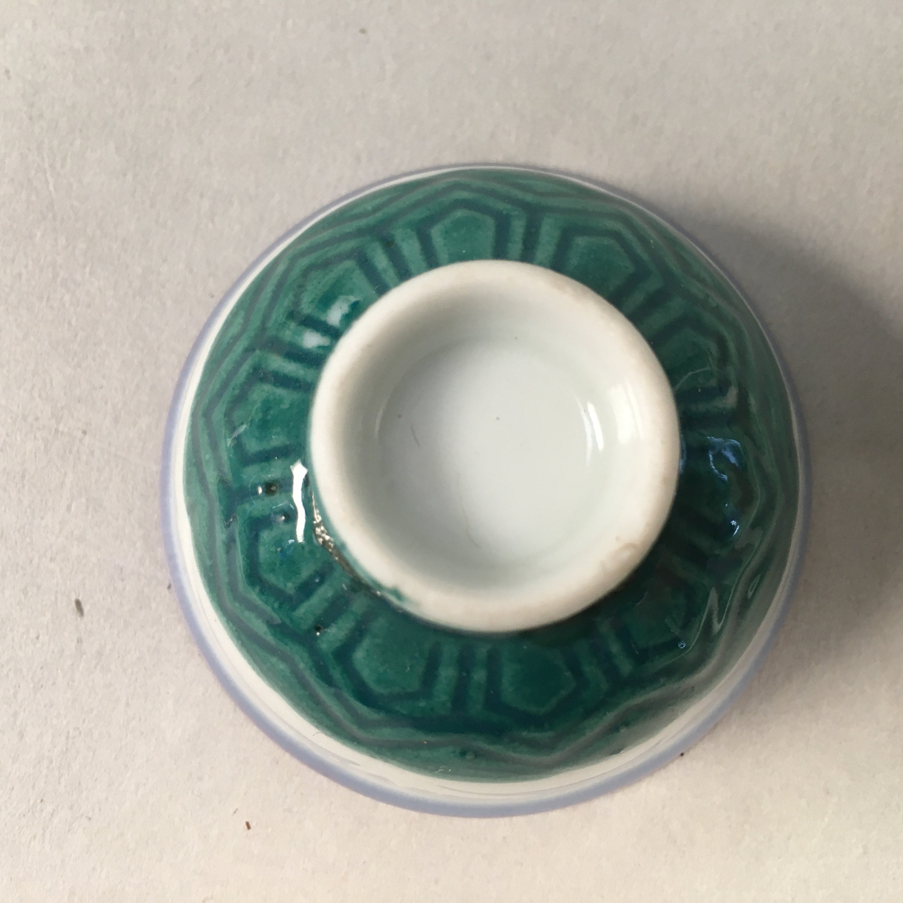 Japanese Porcelain Sake Cup Guinomi Sakazuki Vtg Blue White Green GU851