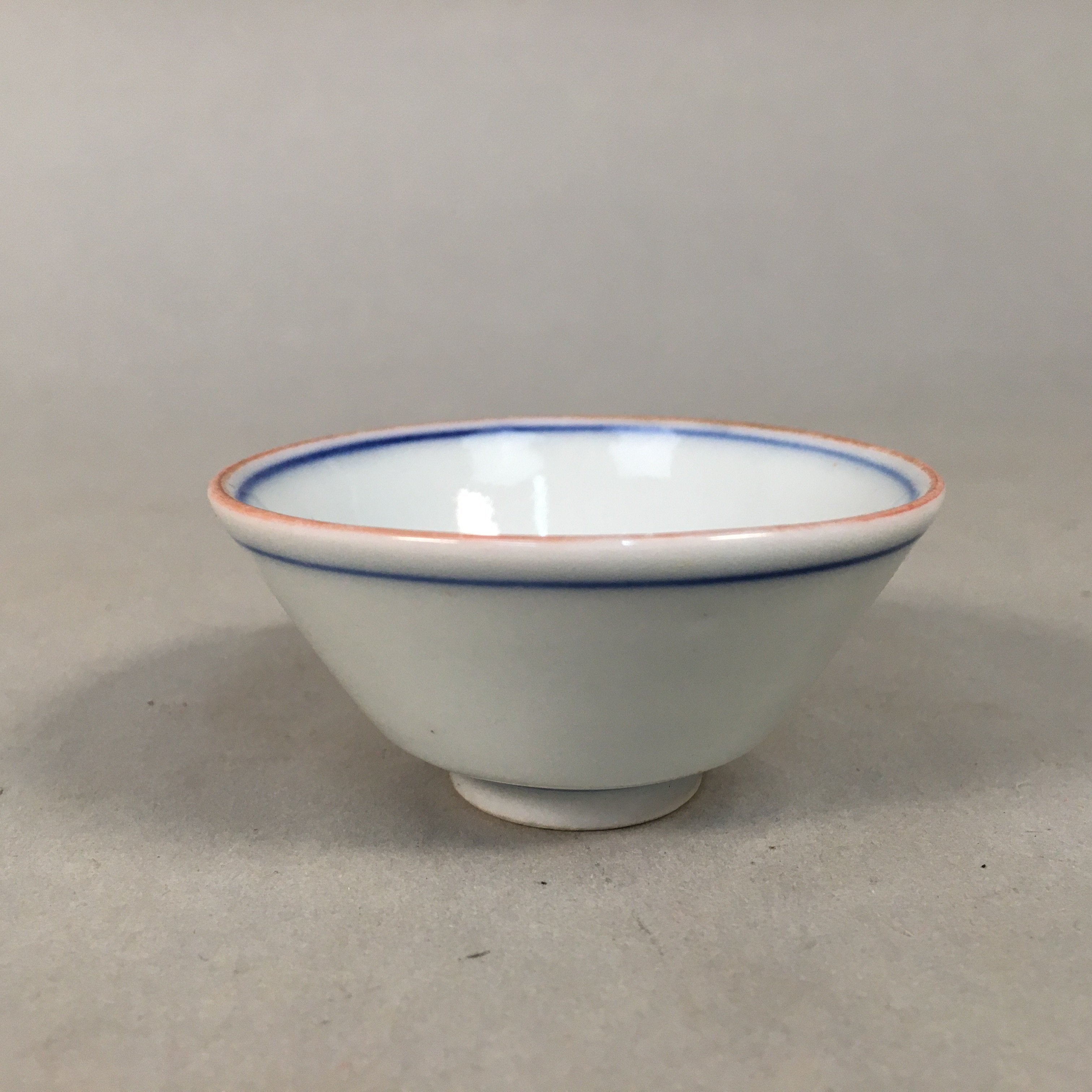 Japanese Porcelain Sake Cup Guinomi Sakazuki Vtg Blue White Kanji GU850