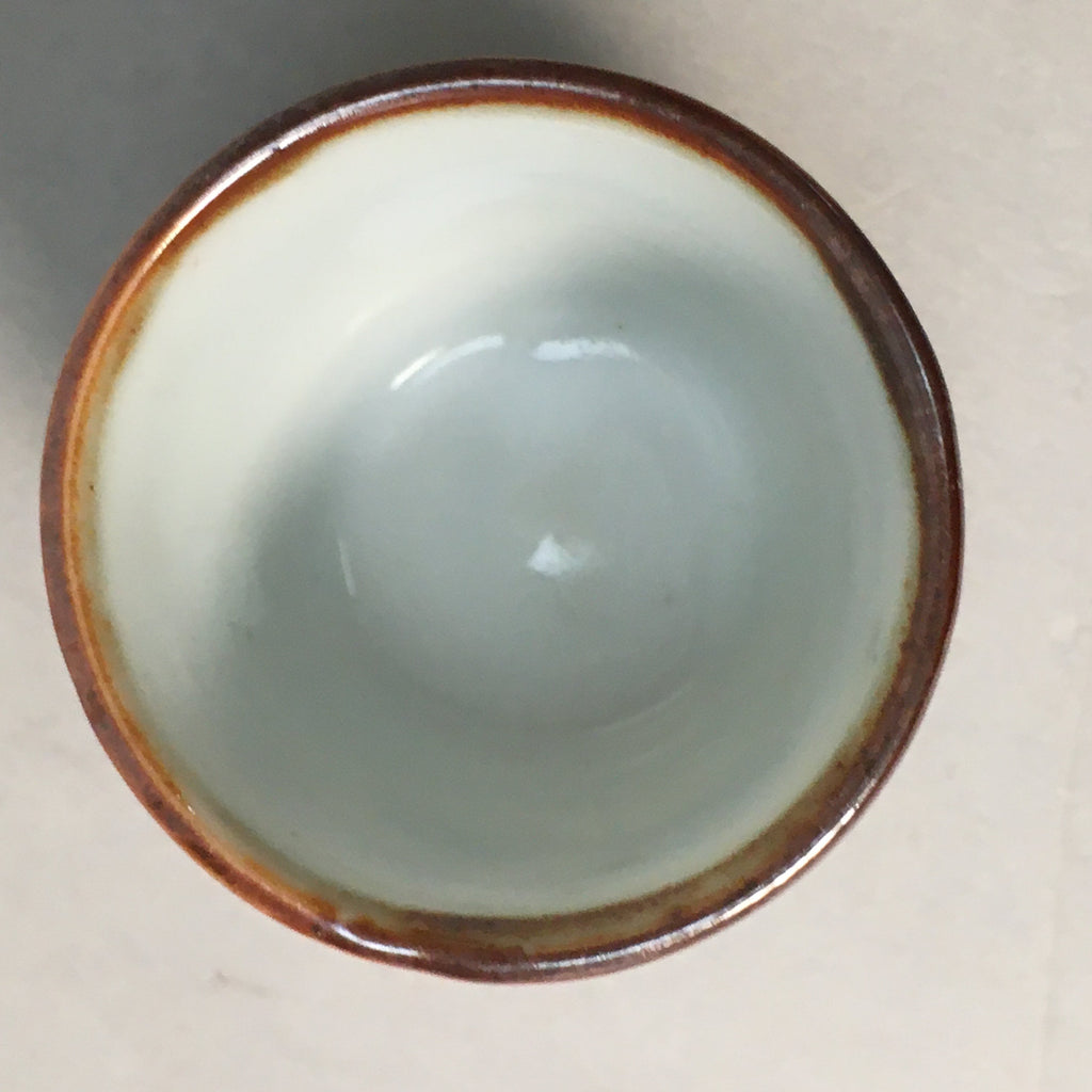 Japanese Porcelain Sake Cup Guinomi Sakazuki Vtg Blue White Lucky Plants GU759