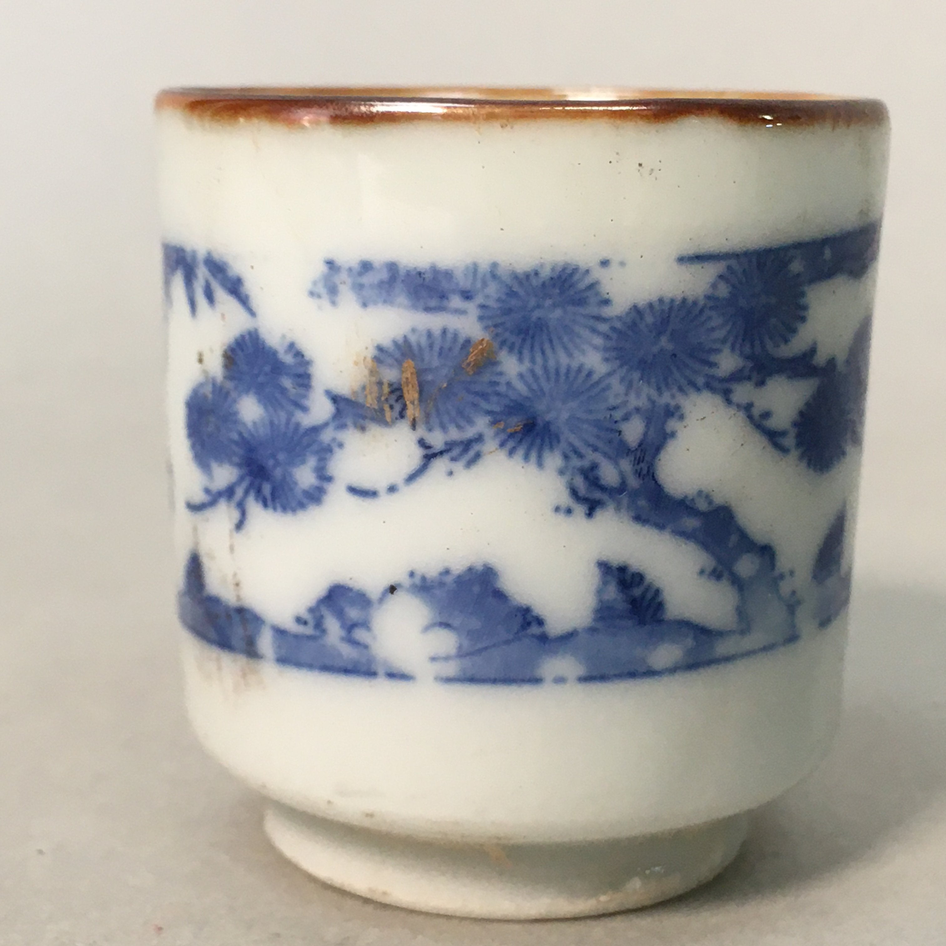 Japanese Porcelain Sake Cup Guinomi Sakazuki Vtg Blue White Lucky Plants GU767