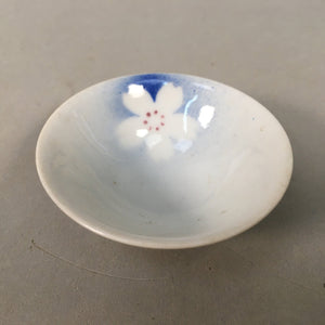 Japanese Porcelain Sake Cup Guinomi Sakazuki Vtg Blue White Sakura GU823