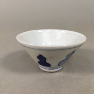 Japanese Porcelain Sake Cup Guinomi Sakazuki Vtg Blue White Sometsuke GU348