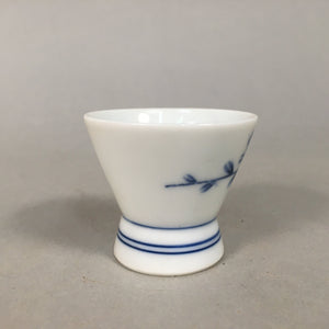 Japanese Porcelain Sake Cup Guinomi Sakazuki Vtg Blue White Sometsuke GU824