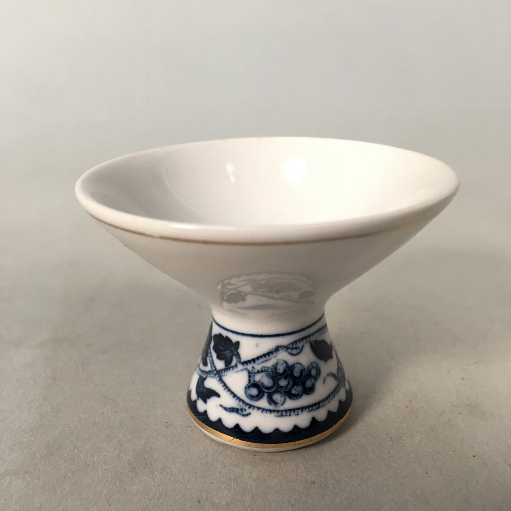 Japanese Porcelain Sake Cup Guinomi Sakazuki Vtg Blue White Sometsuke GU825