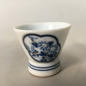 Japanese Porcelain Sake Cup Guinomi Sakazuki Vtg Blue White Sometsuke GU827