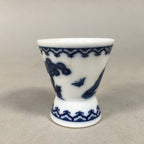Japanese Porcelain Sake Cup Guinomi Sakazuki Vtg Blue White Sometsuke GU828