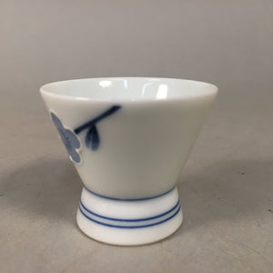 Japanese Porcelain Sake Cup Guinomi Sakazuki Vtg Blue White Sometsuke GU830