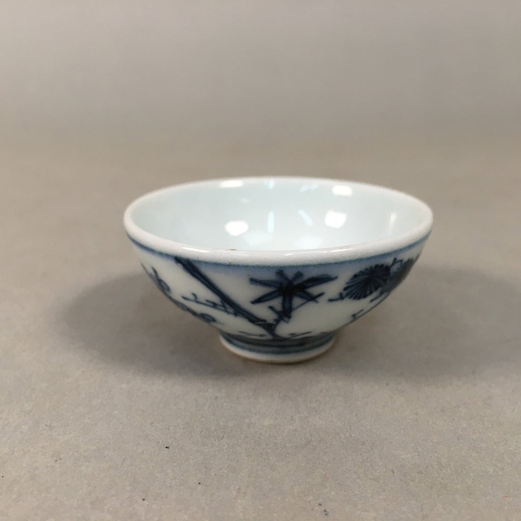 Japanese Porcelain Sake Cup Guinomi Sakazuki Vtg Blue White Sometsuke GU841