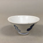 Japanese Porcelain Sake Cup Guinomi Sakazuki Vtg Blue White Sometsuke GU860