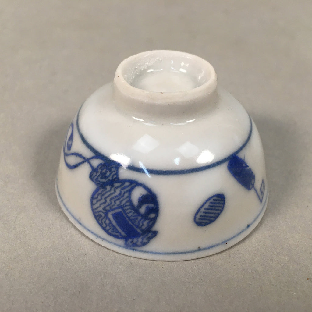 Japanese Porcelain Sake Cup Guinomi Sakazuki Vtg Blue White Sometsuke GU866