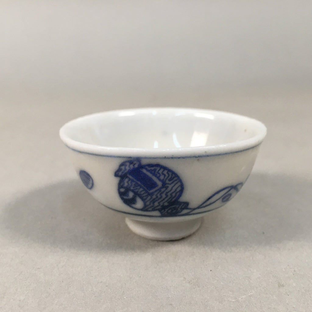 Japanese Porcelain Sake Cup Guinomi Sakazuki Vtg Blue White Sometsuke GU866
