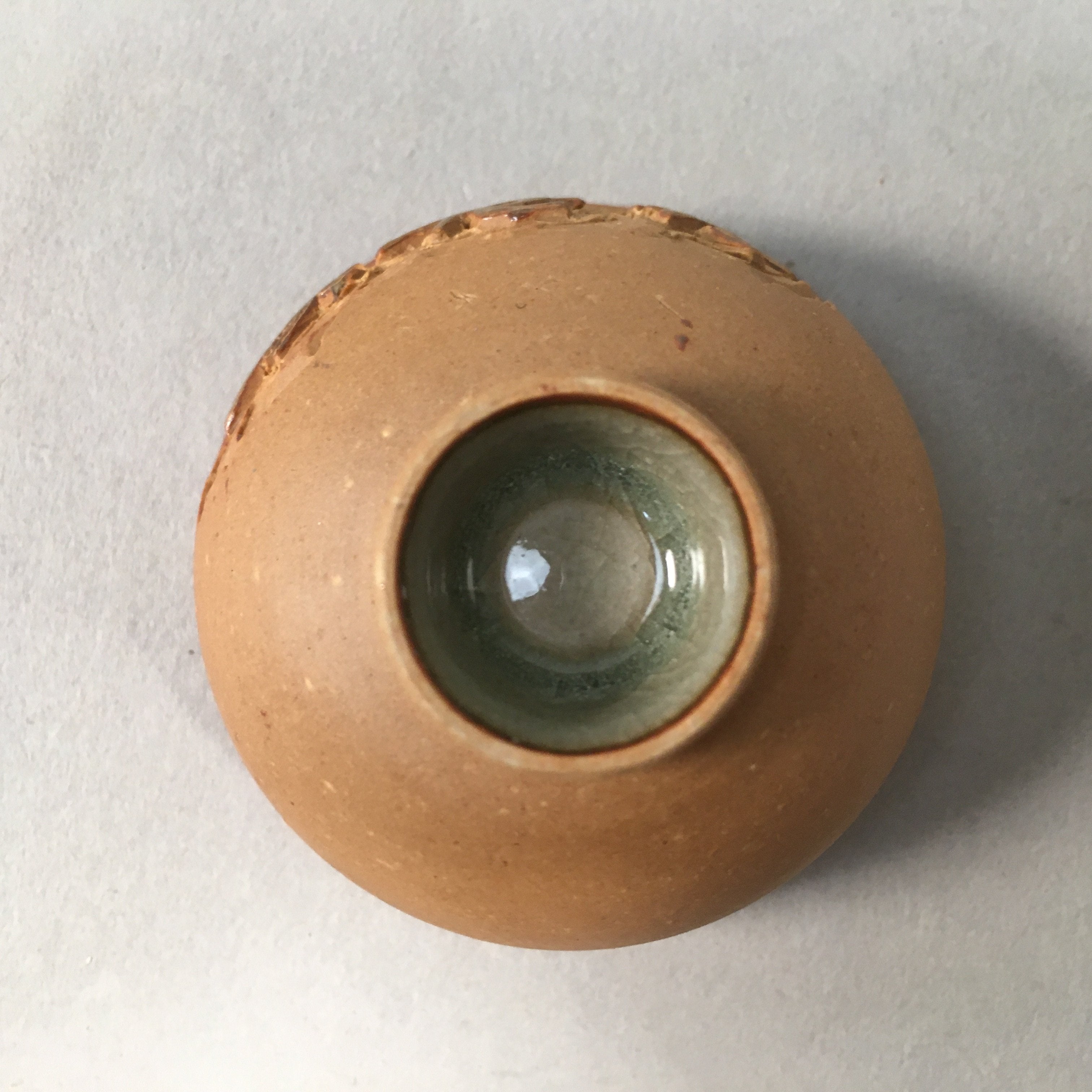 Japanese Porcelain Sake Cup Guinomi Sakazuki Vtg Brown Carving Kanji GU882
