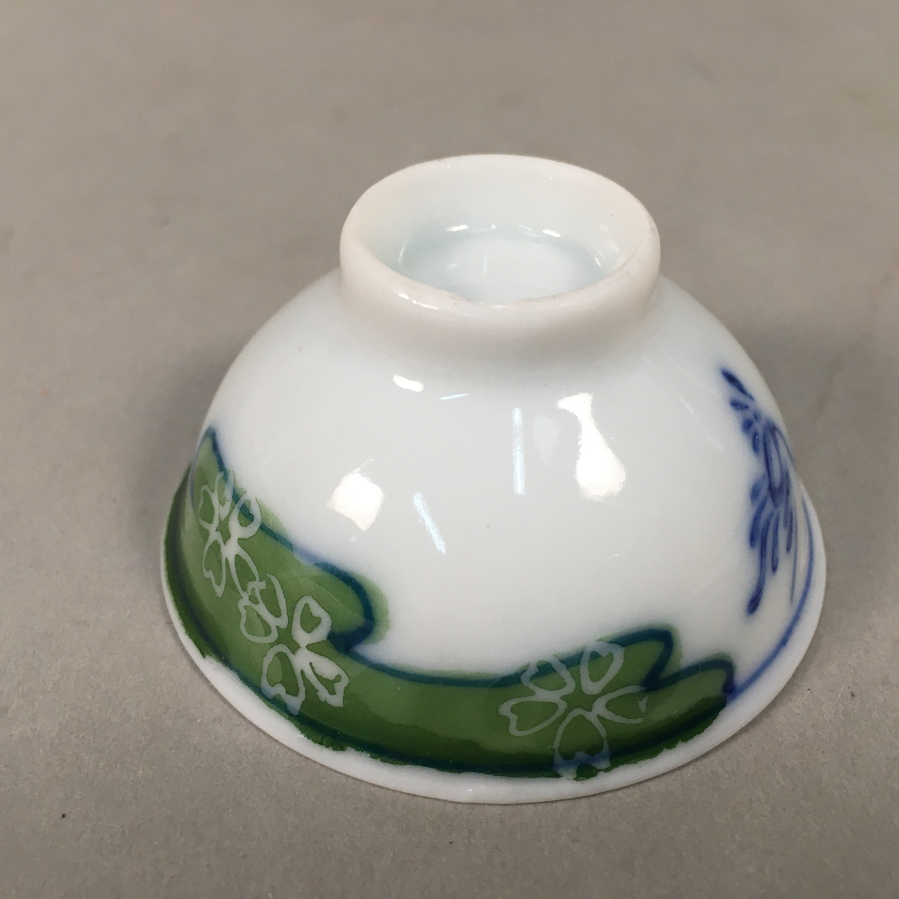 Japanese Porcelain Sake Cup Guinomi Sakazuki Vtg Cherry Blossom Phoenix GU861