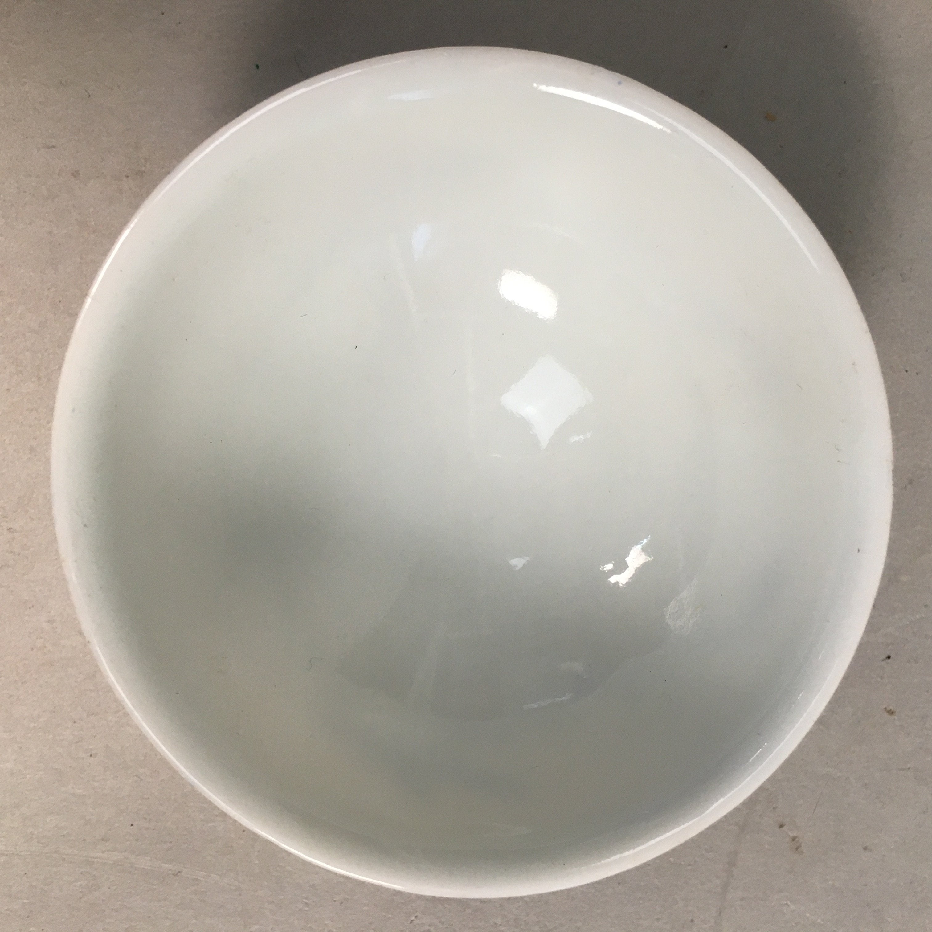 Japanese Porcelain Sake Cup Guinomi Sakazuki Vtg Phoenix Blue White GU786